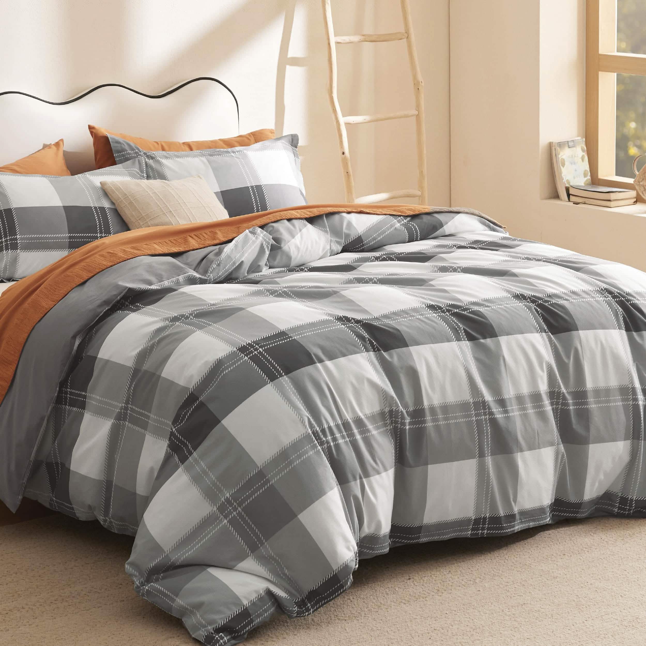 GentleSoft® 100% Cotton Reversible Floral Duvet Cover Set