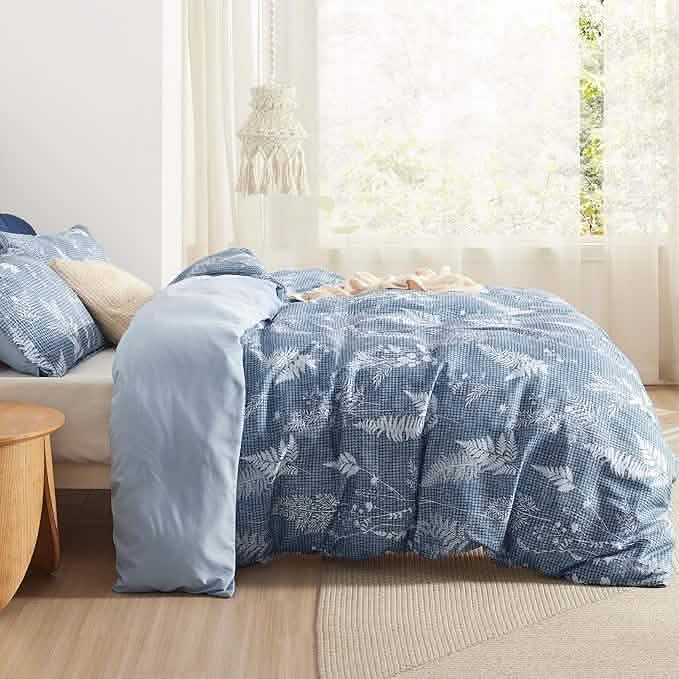 GentleSoft® Reversible Graphic Duvet Cover Set Blue