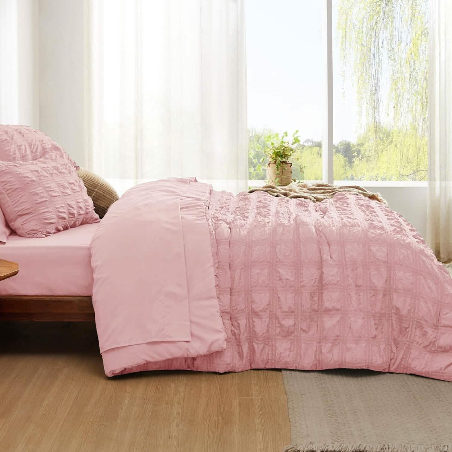 GentleSoft® Seersucker Bed-in-a-Bag