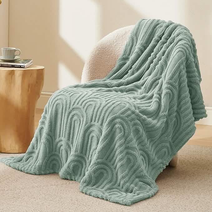 GentleSoft® Arch Shaggy Sherpa Fleece Blanket