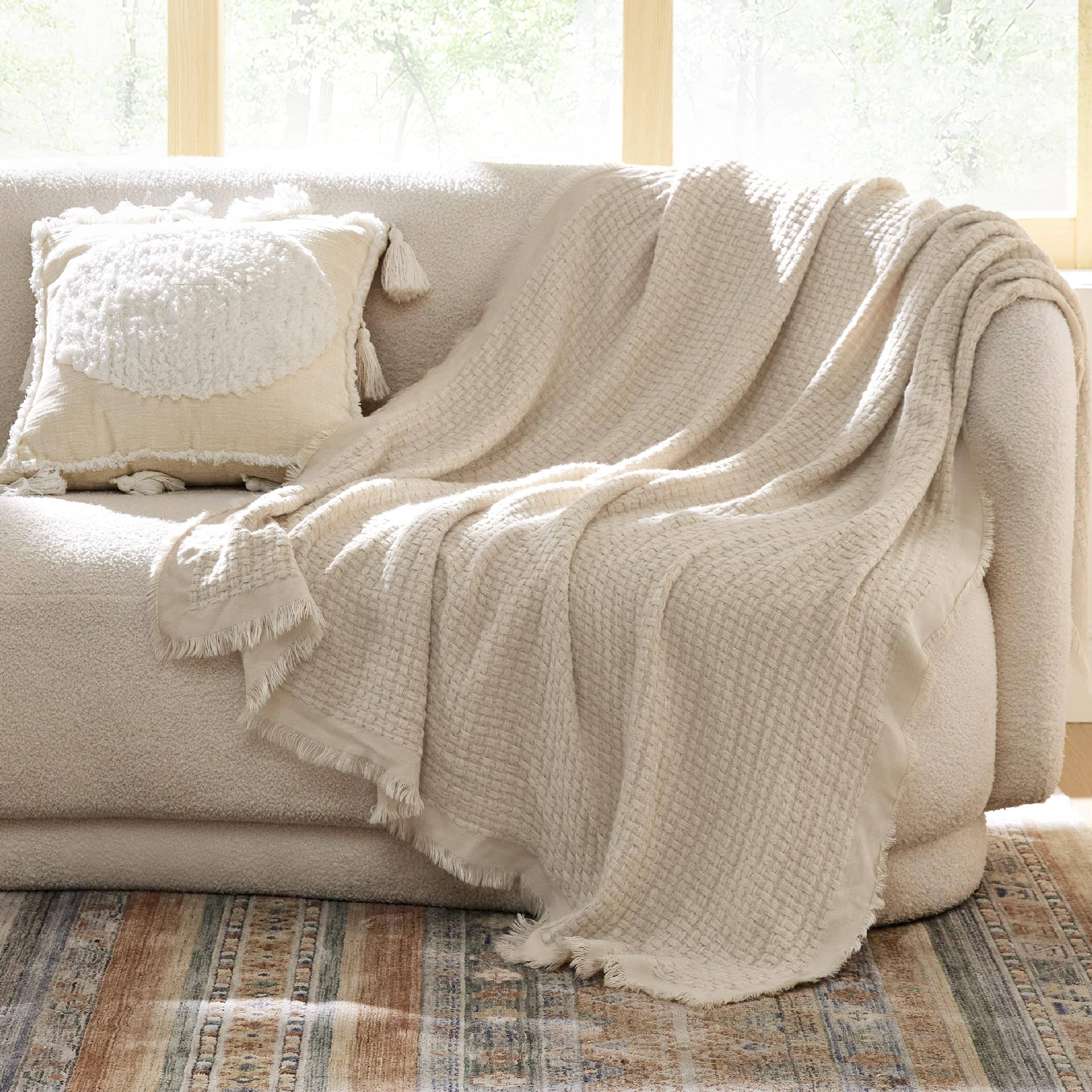 GentleSoft® Woven Throw Blanket
