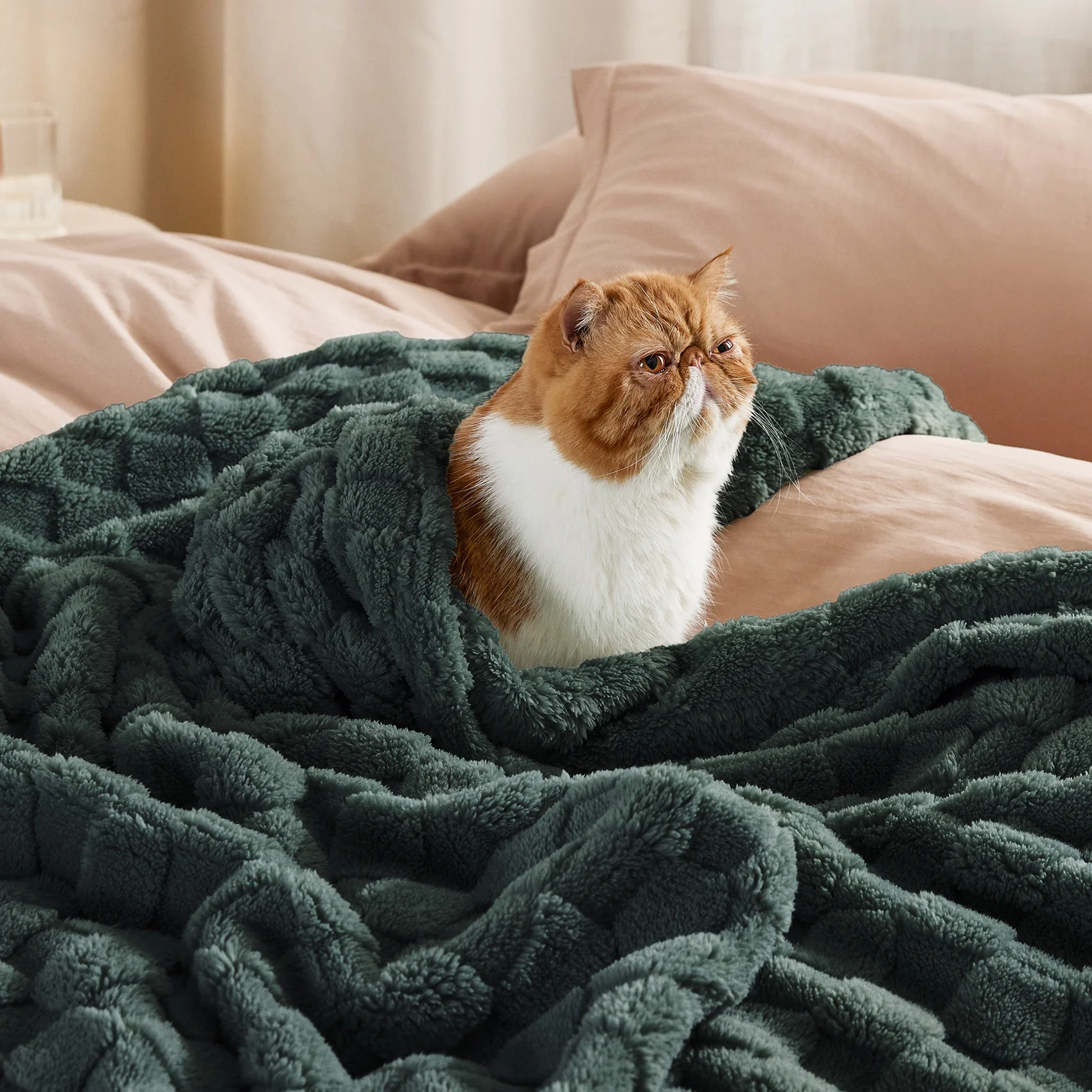 GentleSoft® Jacquard Shaggy Sherpa Blanket