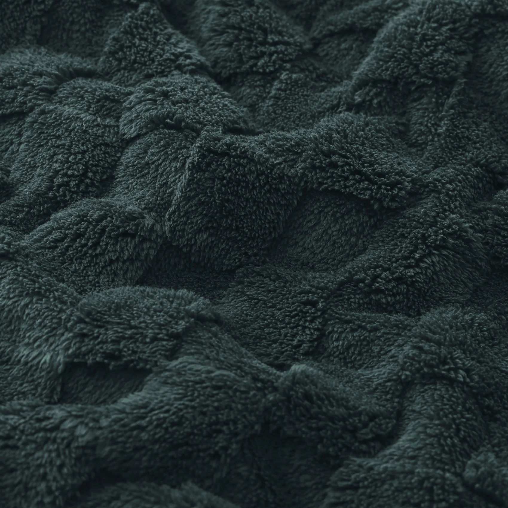GentleSoft® Jacquard Shaggy Sherpa Blanket