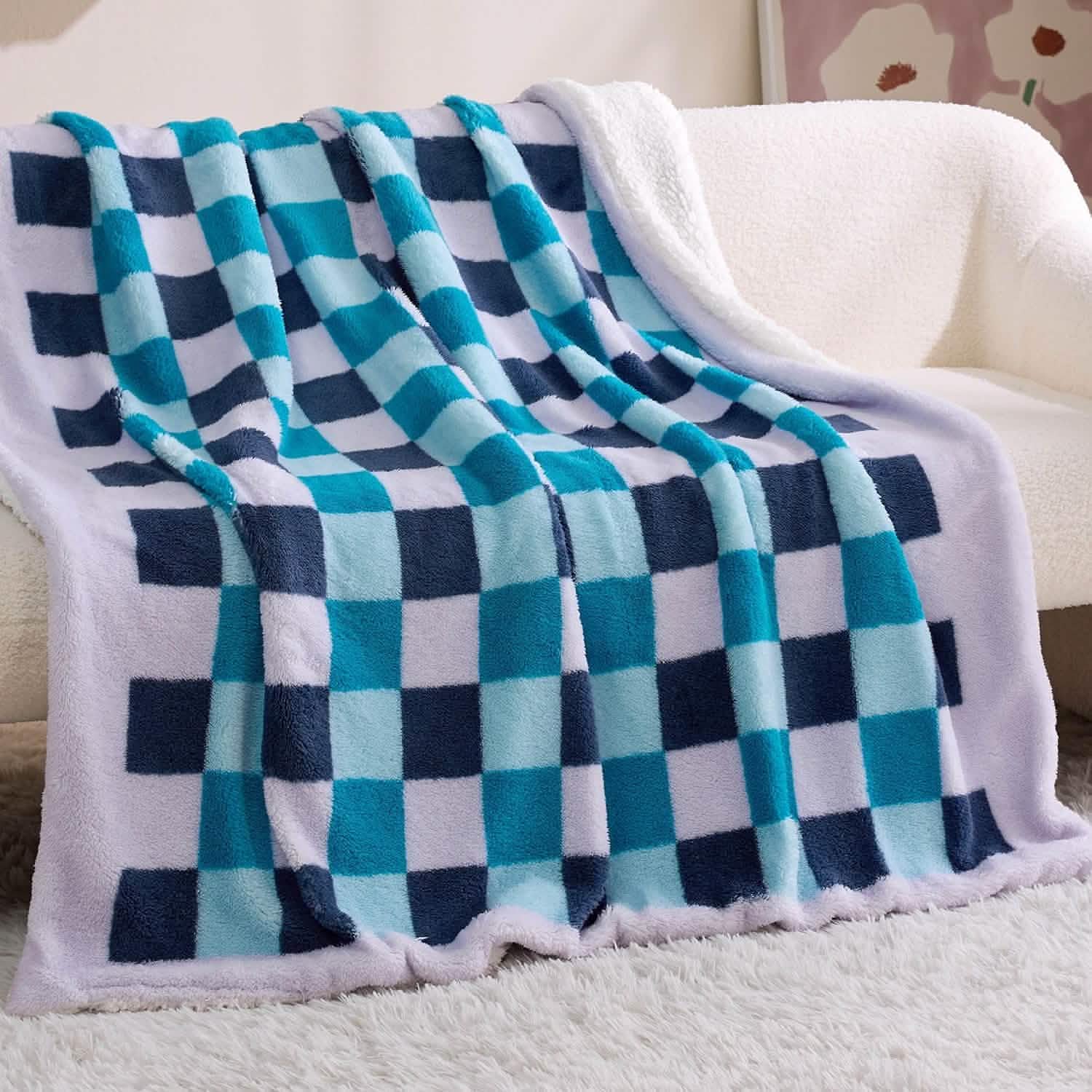 GentleSoft® Printed Throw Sherpa Blanket lavender