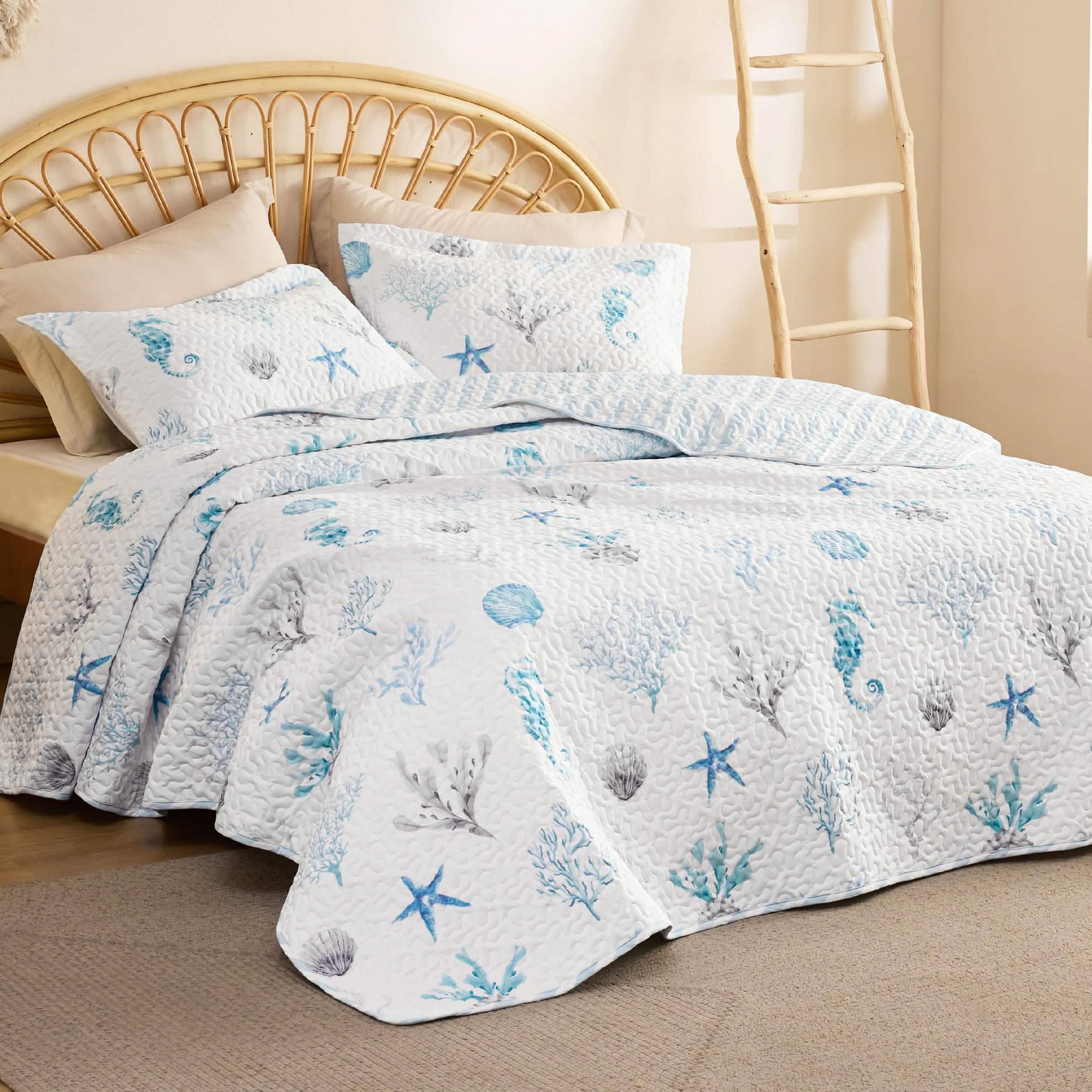 GentleSoft® Chill Vibes Quilt Set