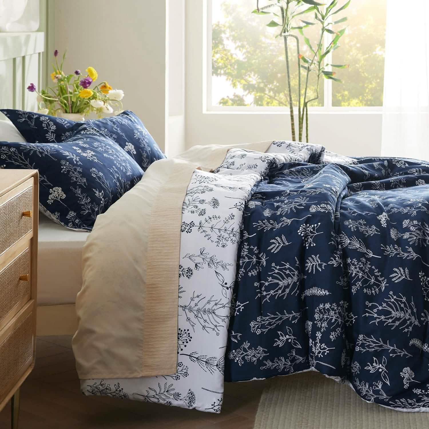 GentleSoft® Reversible Floral Print Duvet Cover Set