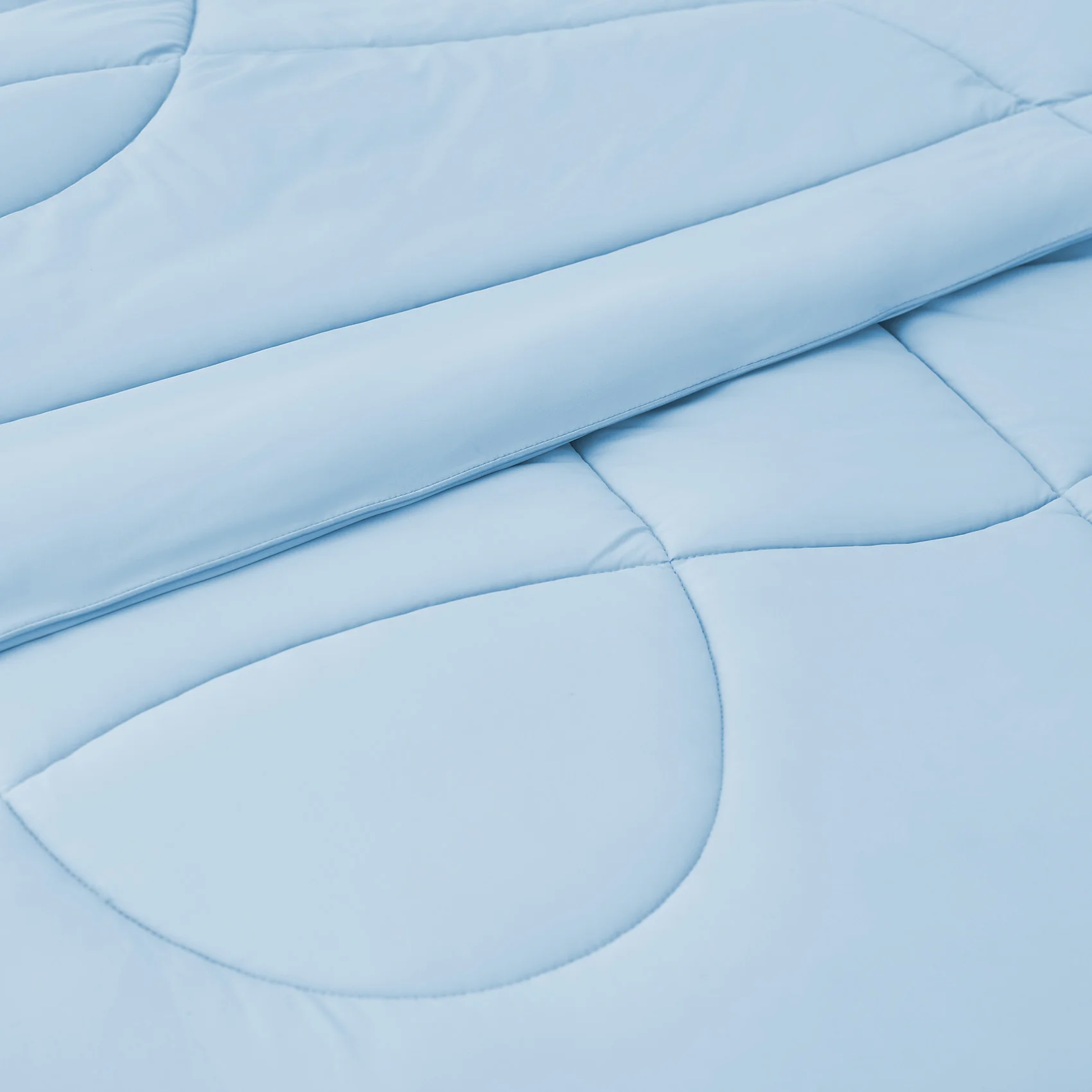 GentleSoft® Reversible Cooling Comforter