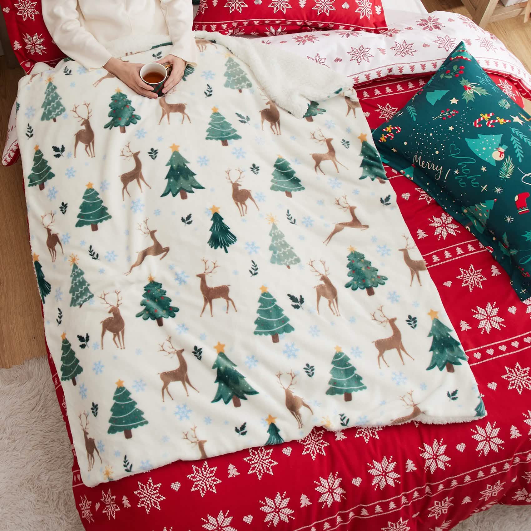 GentleSoft® Christmas Elk White Sherpa Throw Blanket