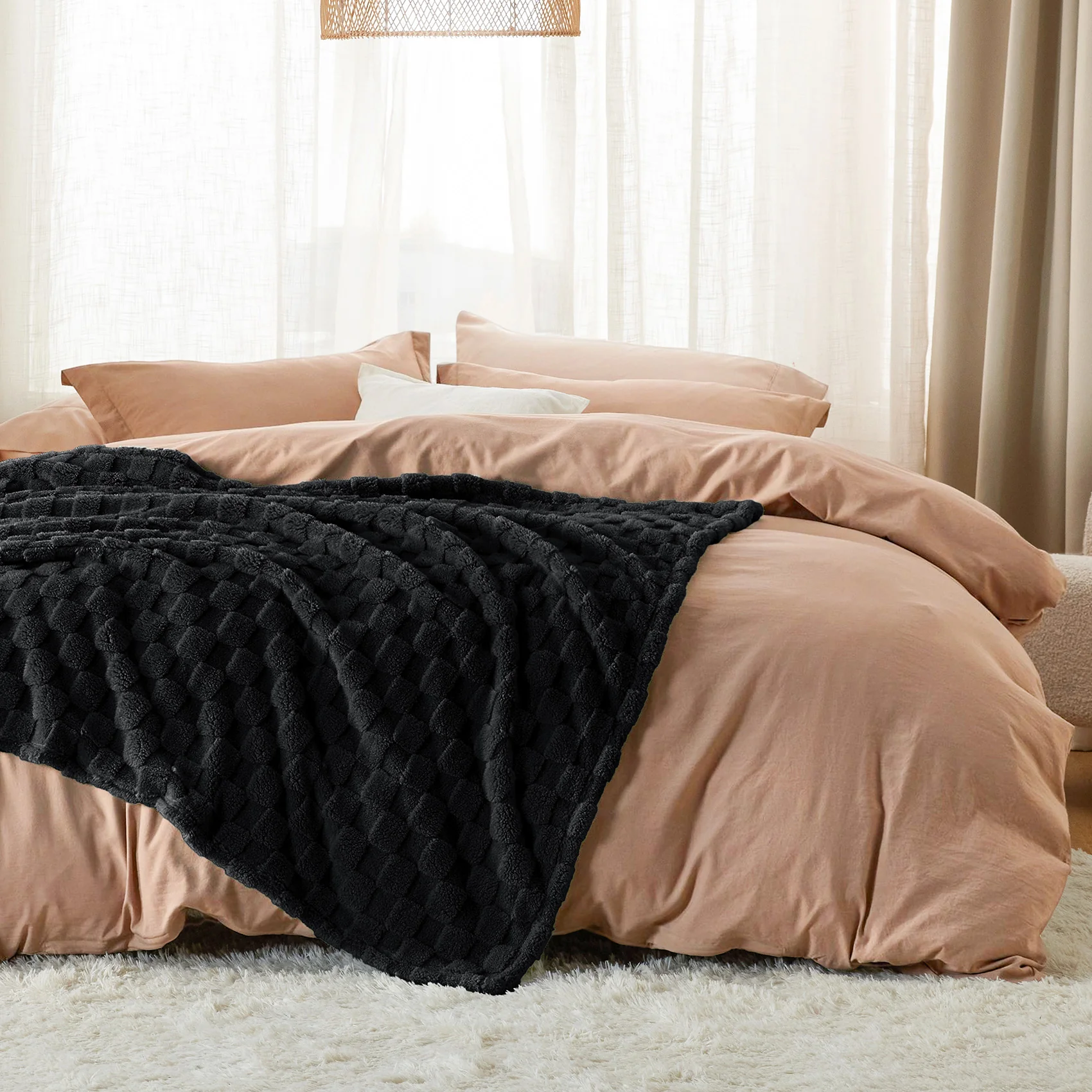 GentleSoft® Jacquard Shaggy Sherpa Blanket