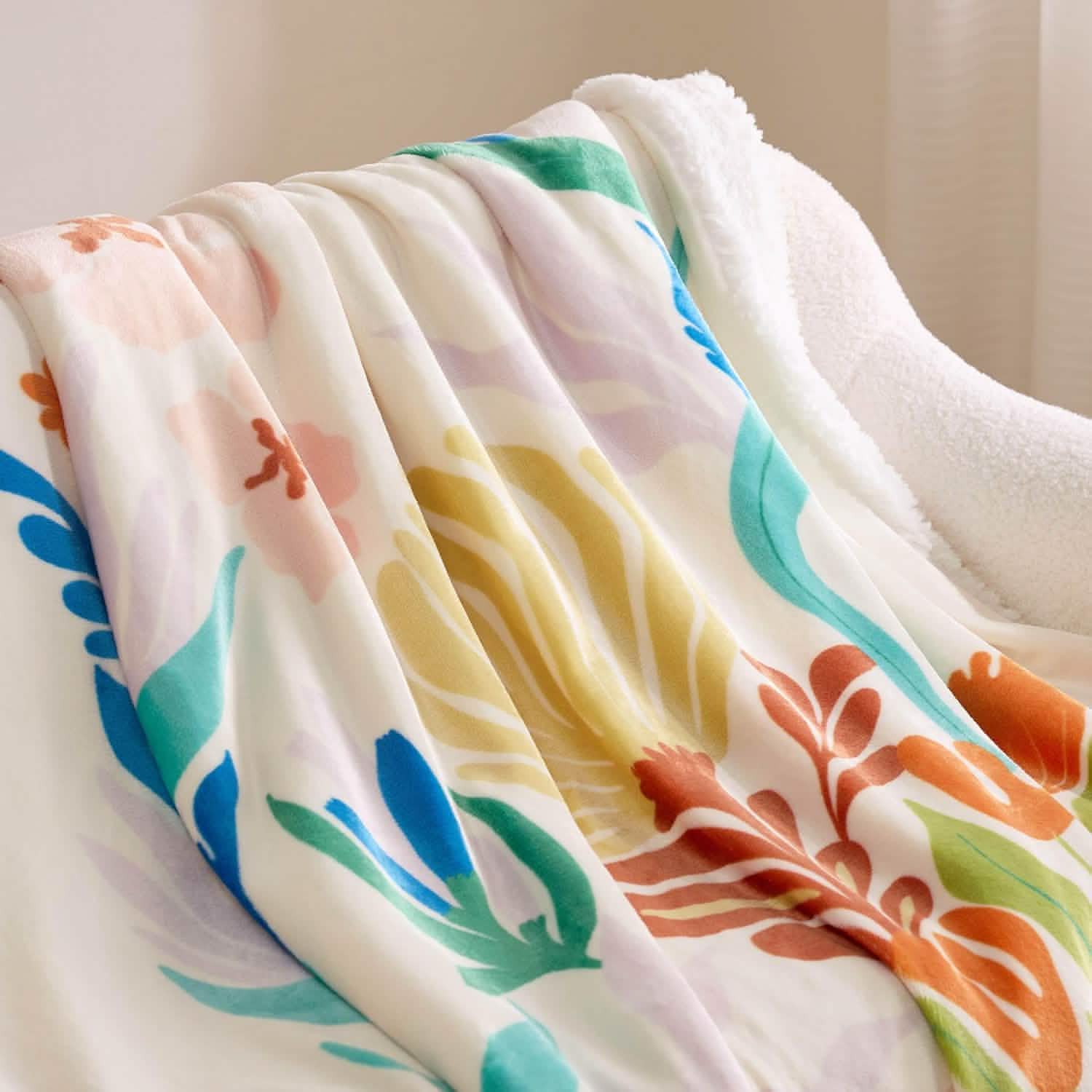 GentleSoft® Printed Throw Sherpa Blanket Print