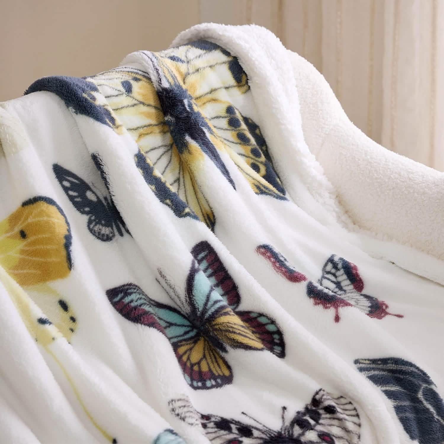 GentleSoft® Printed Throw Sherpa Blanket white Butterfly