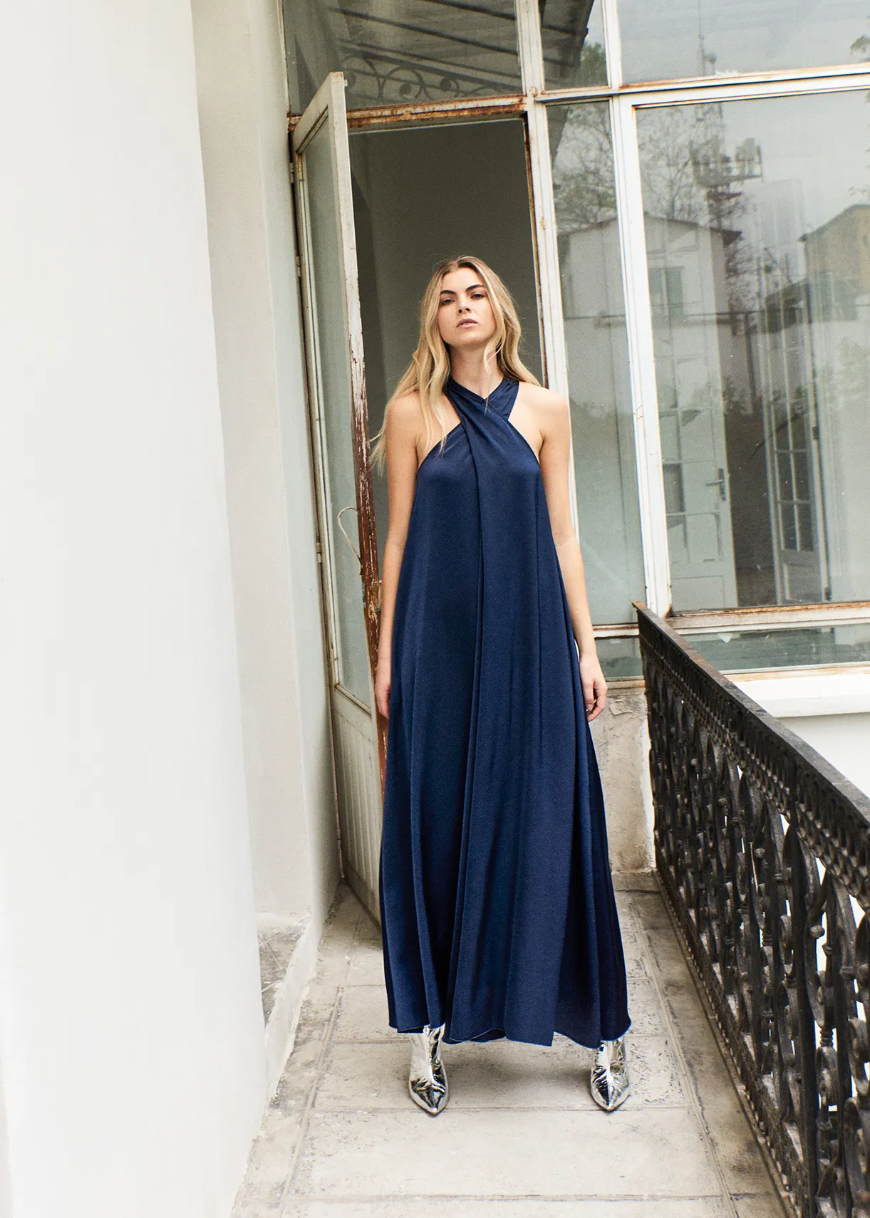 Navy blue halter neck maxi-length dress