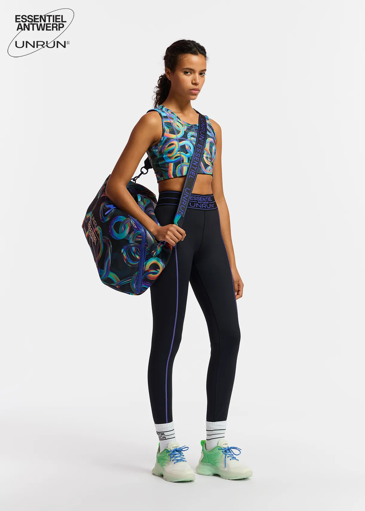 Black sports leggings  - collaboration with UNRUN