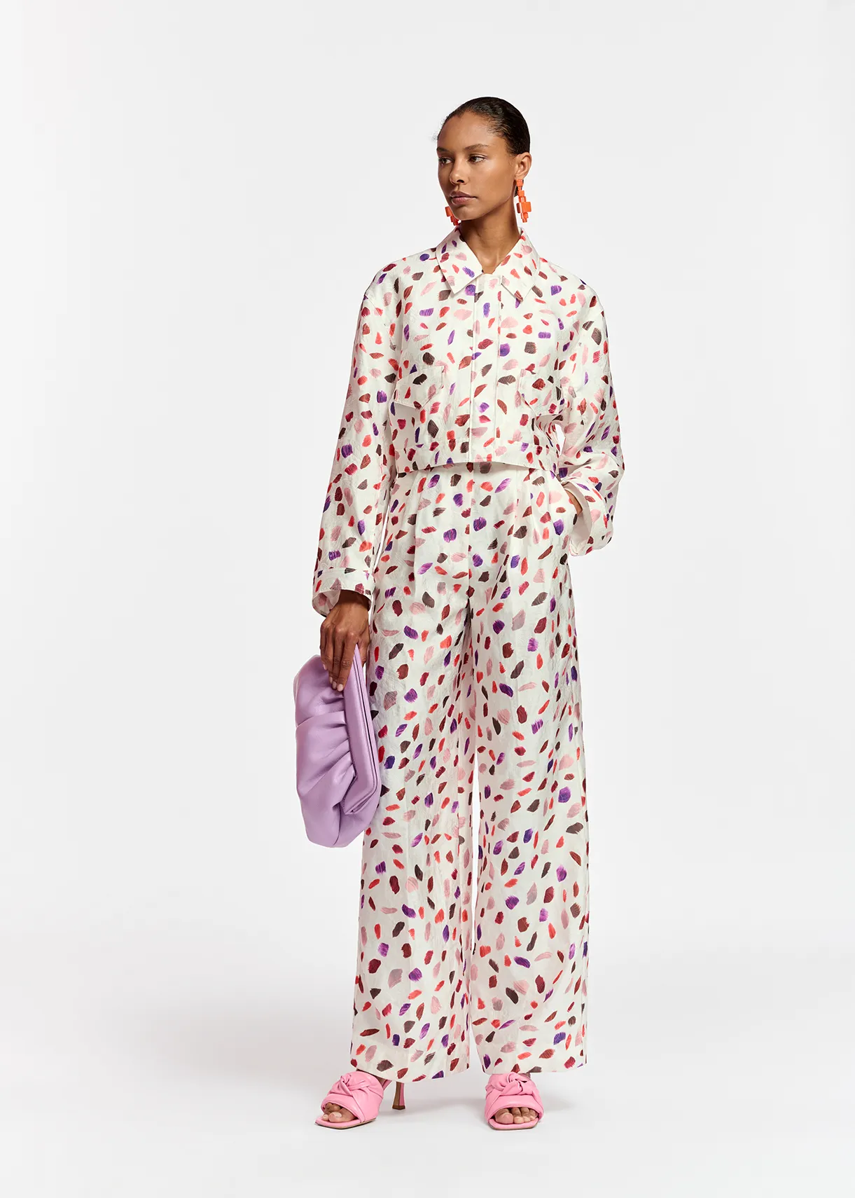 Off-white wide-leg with abstract print