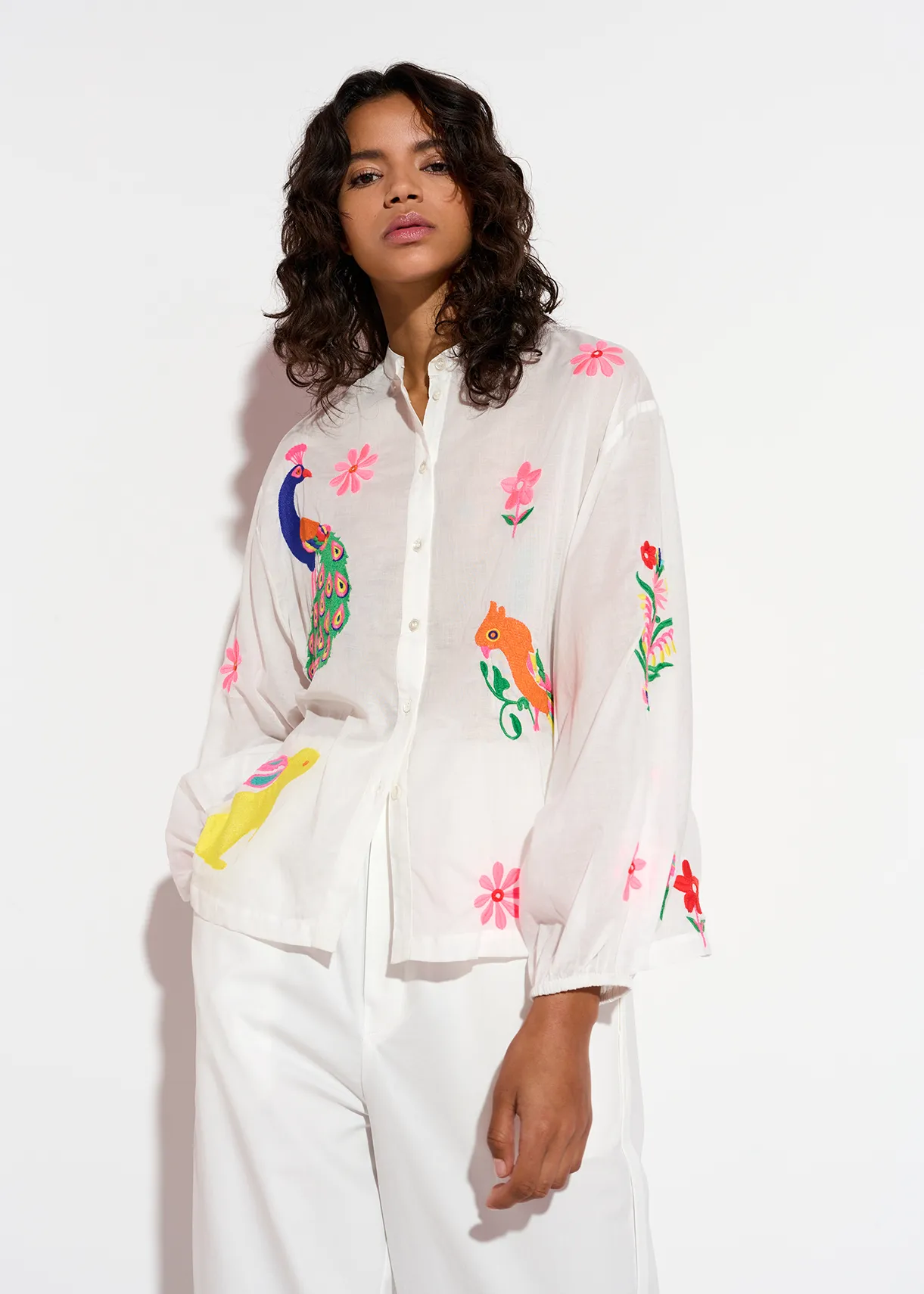 Off-white cotton shirt with embroideries