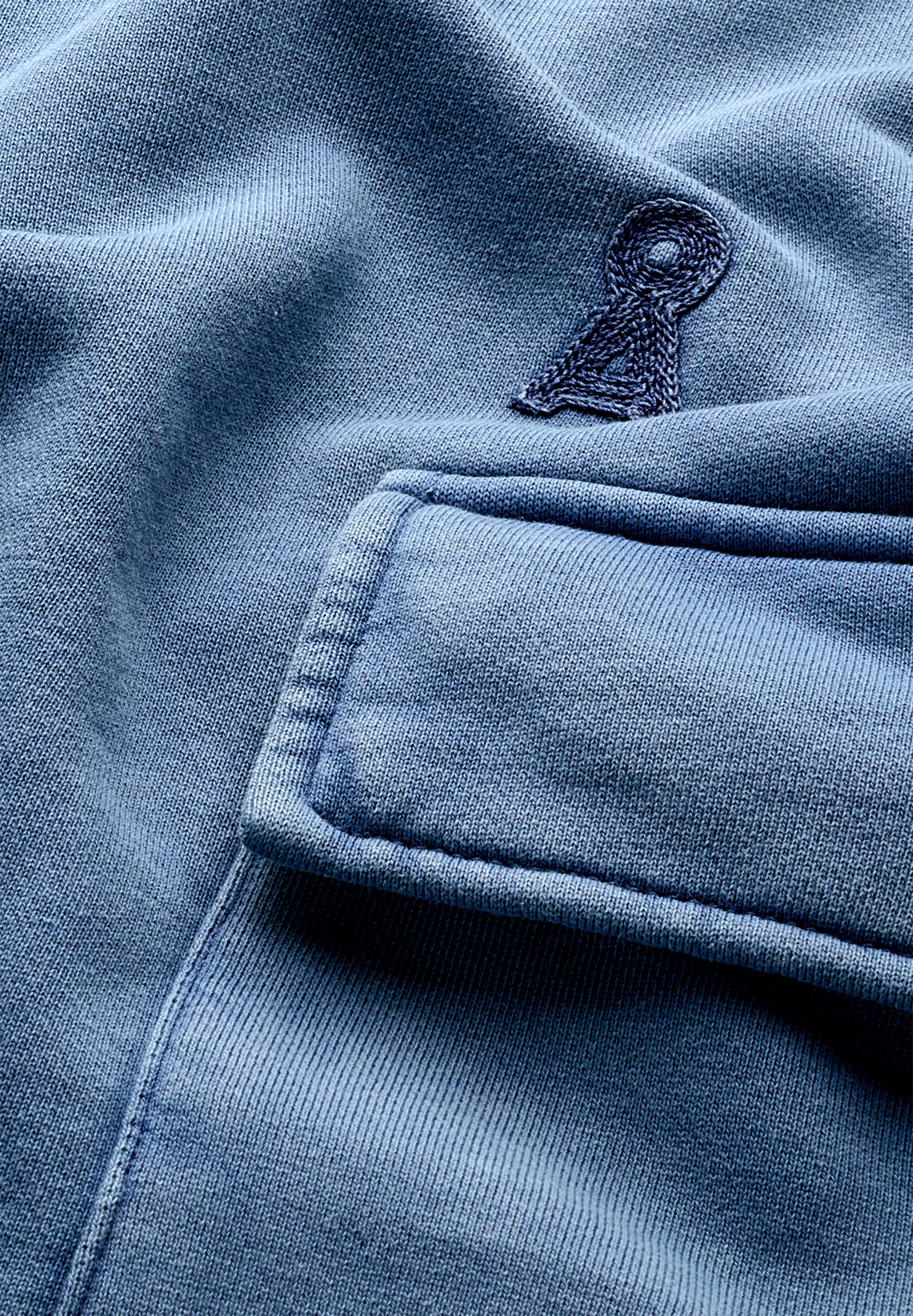 ICONIC Å BAASTI CARGO Sweat pants made from organic cotton