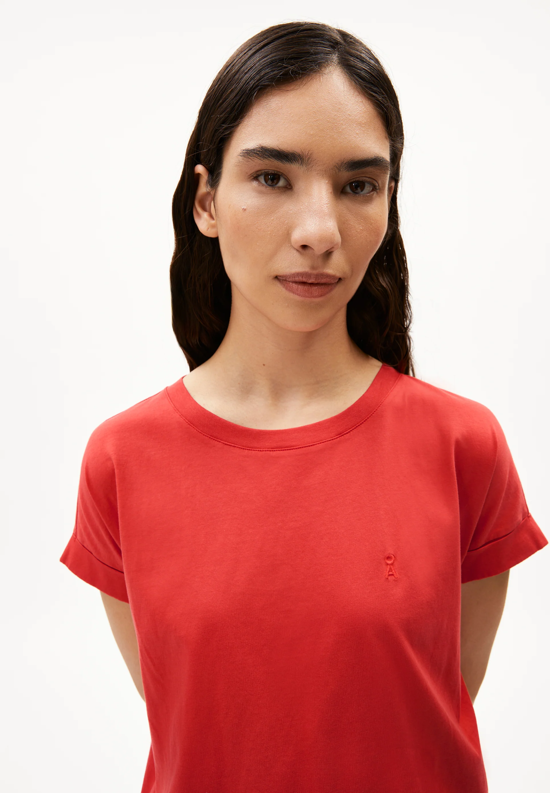 IDAARA T-shirts from organic cotton