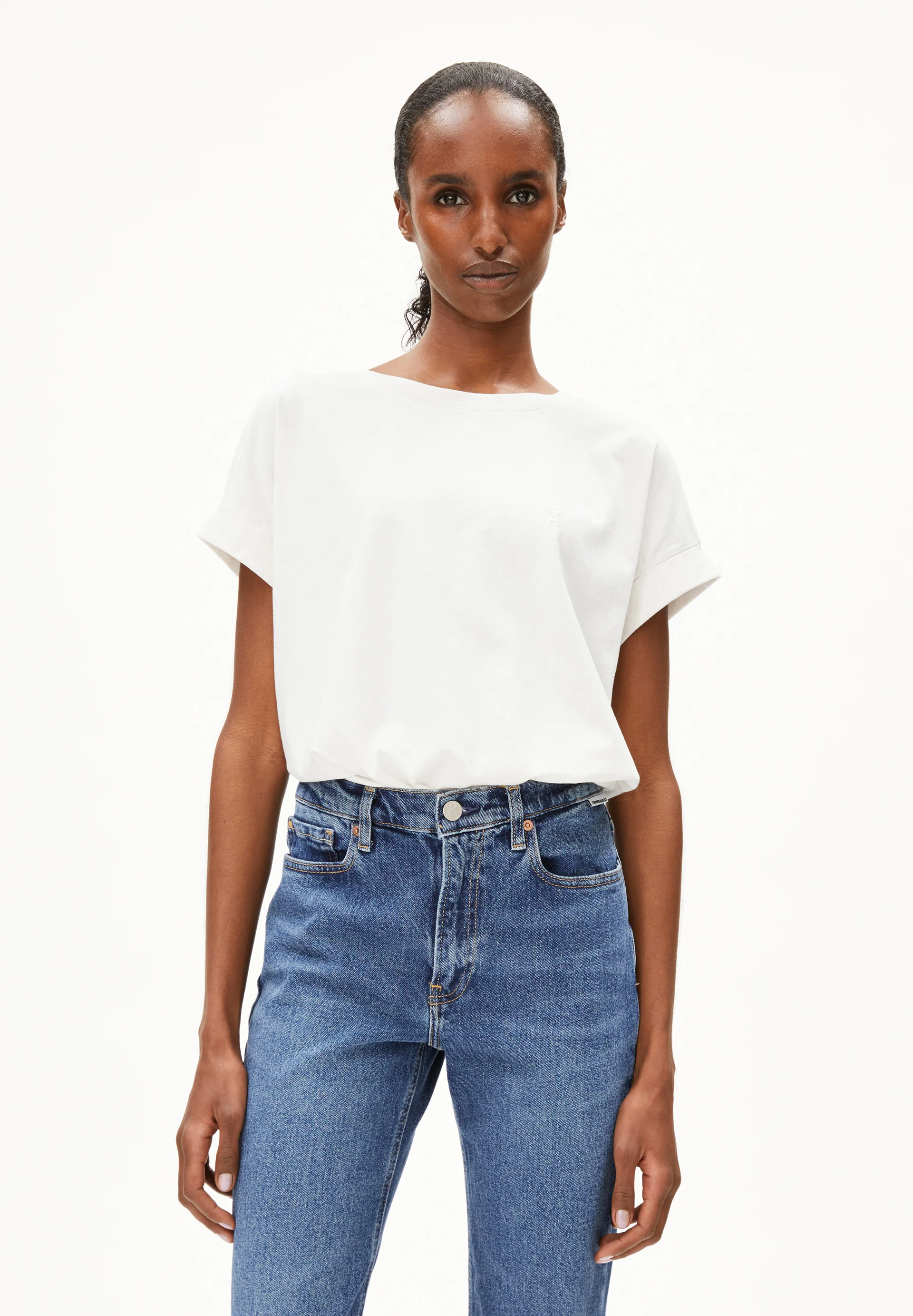 IDAARA T-shirts from organic cotton