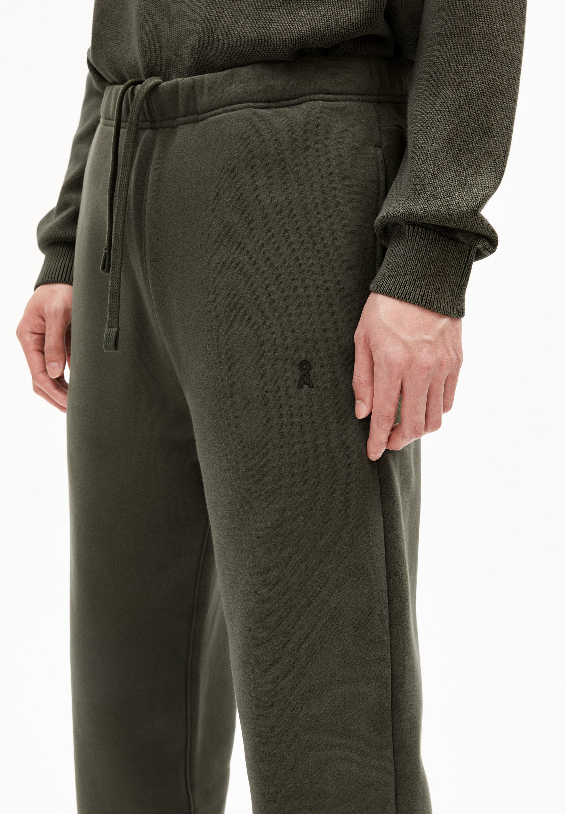 BAASTI FLEECE Sweatpants from organic cotton