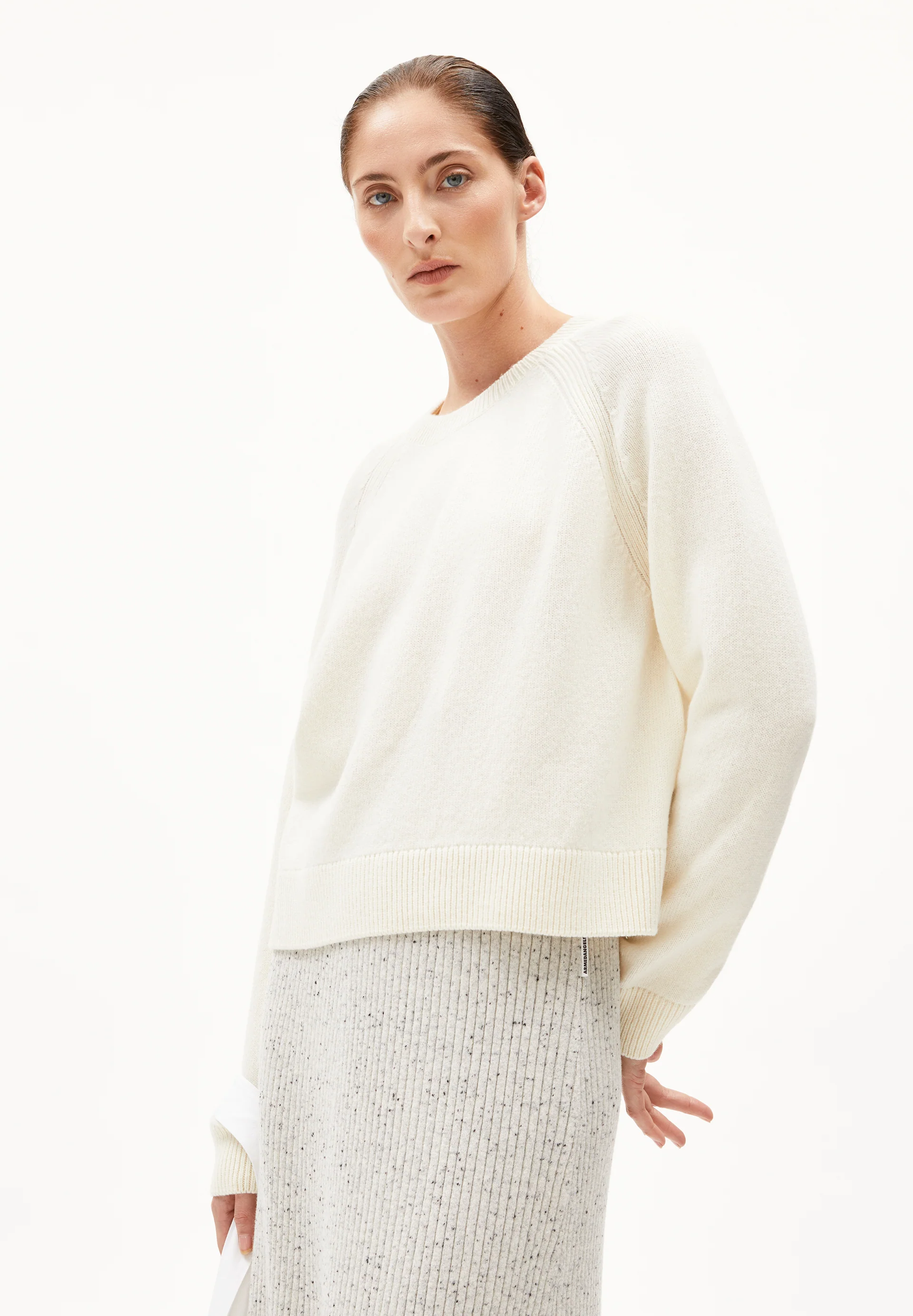 DILIRIAA REGLANA Sweater made of recycled Organic Wool Mix