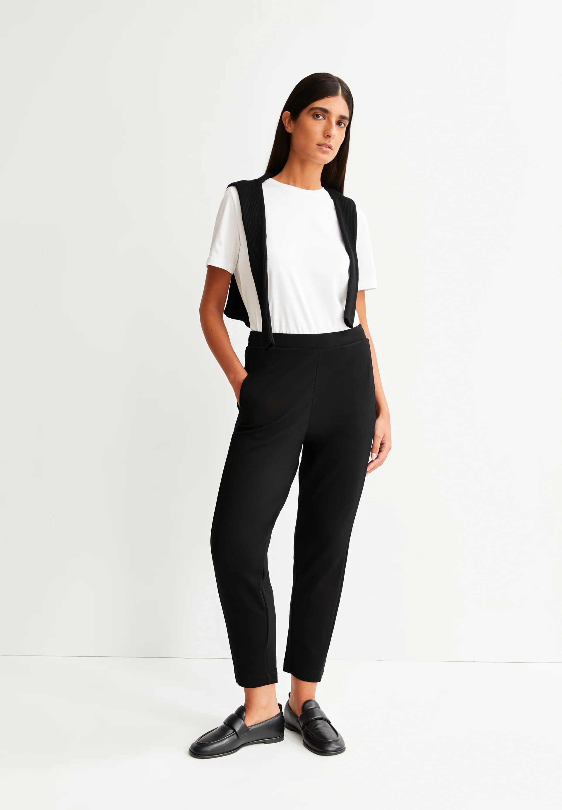 MAGDAALENA Jersey Pants made of LENZING™ ECOVERO™ Viscose Mix