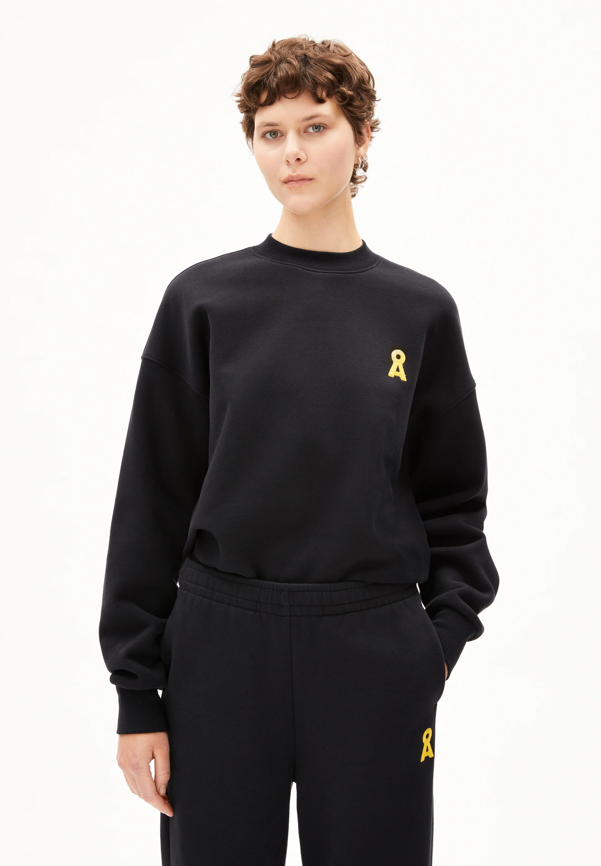 ICONIC Å ALIZAA Sweatshirt from organic cotton