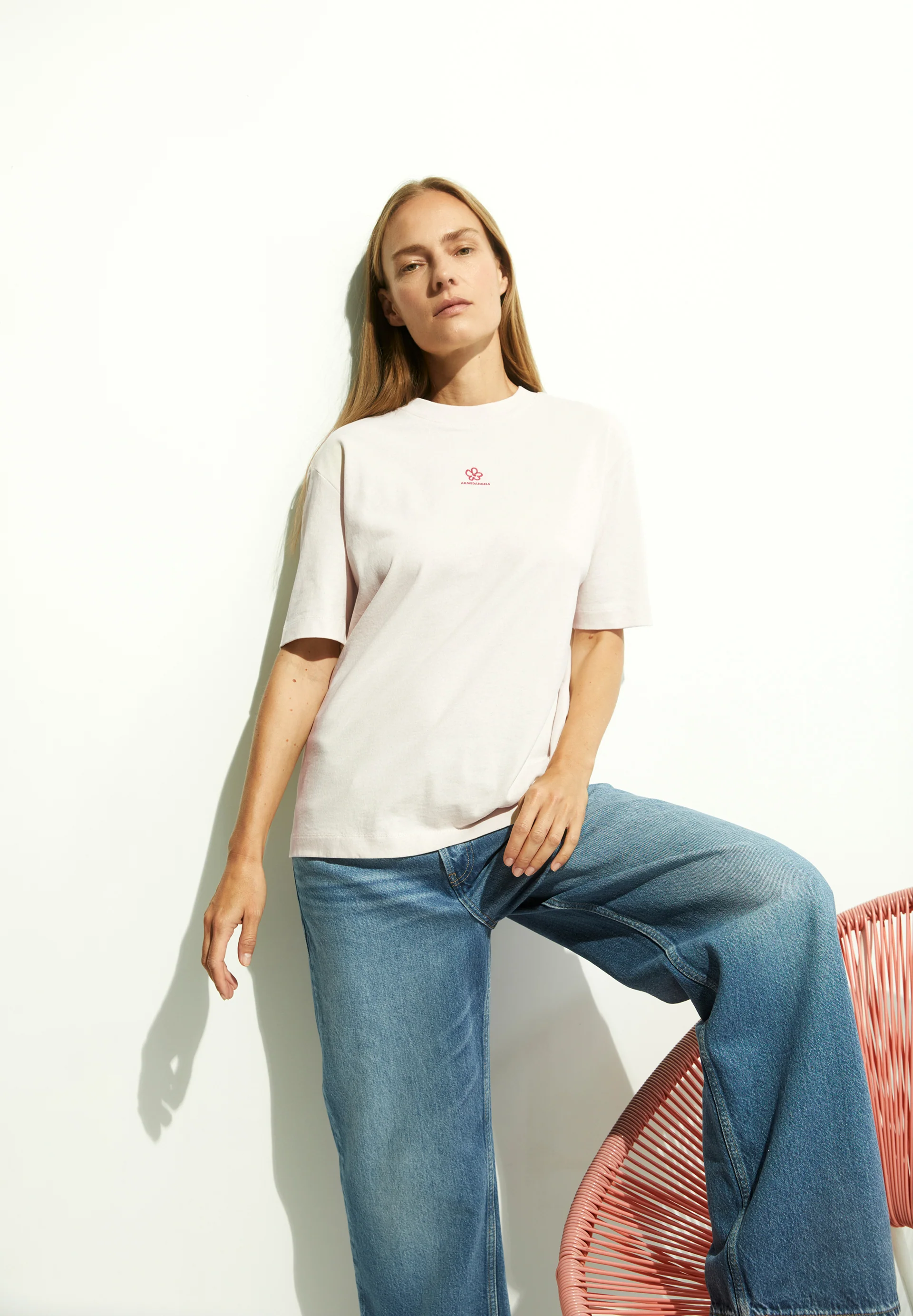 TARJAA BACK FLOWAA Heavyweight T-Shirt made of recycled Cotton Mix