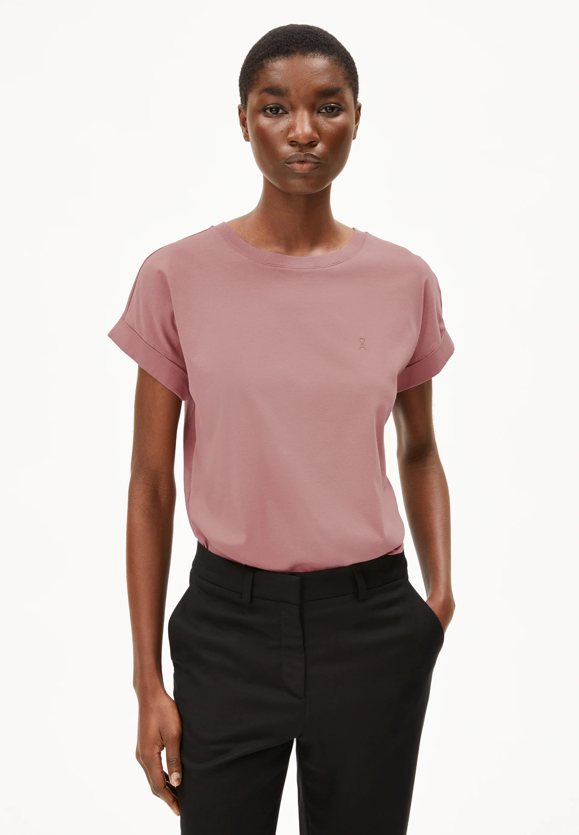 IDAARA T-shirts from organic cotton