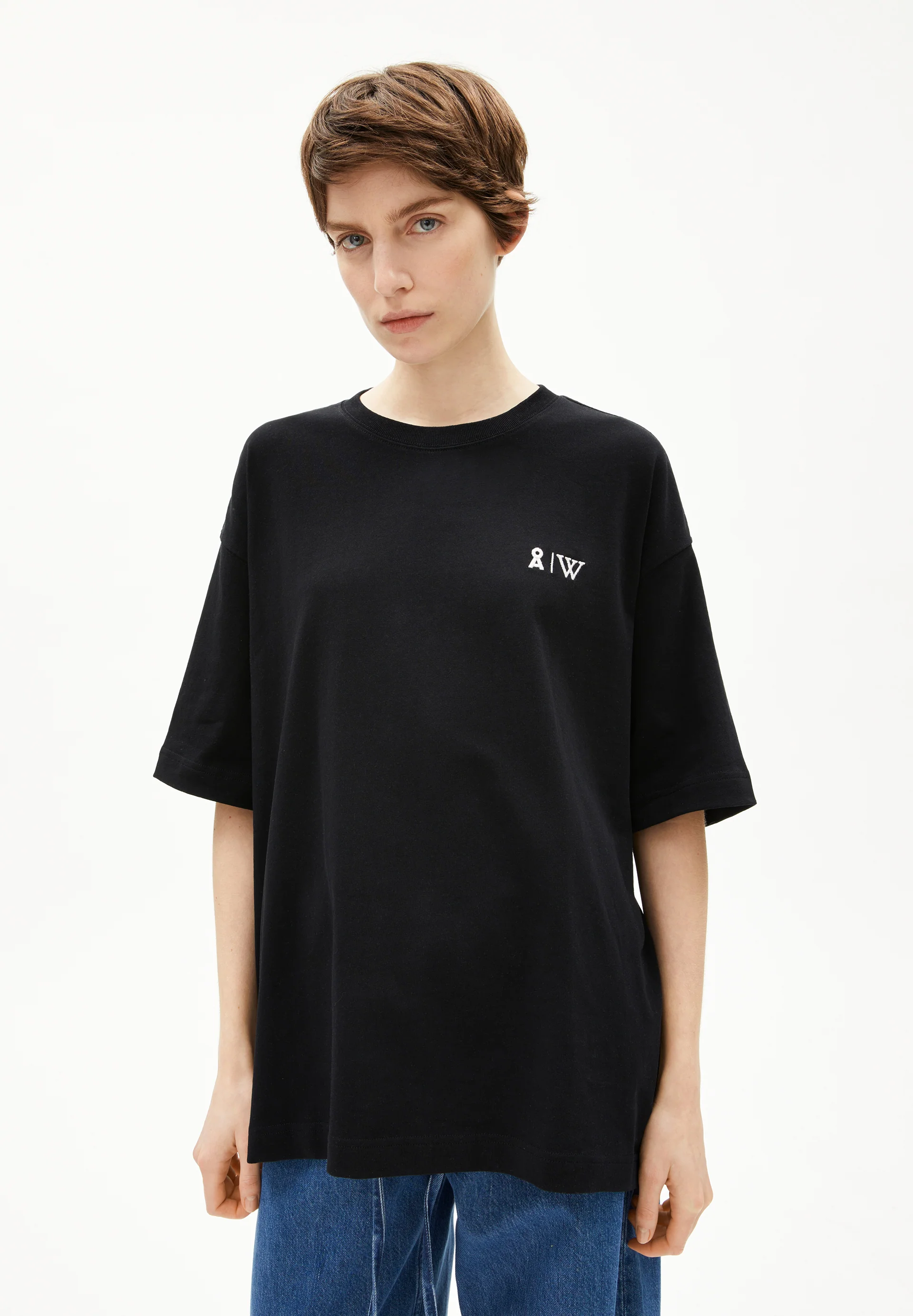 MIKAAS WIKIPEDIA Heavyweight T-Shirt made of recycled Cotton