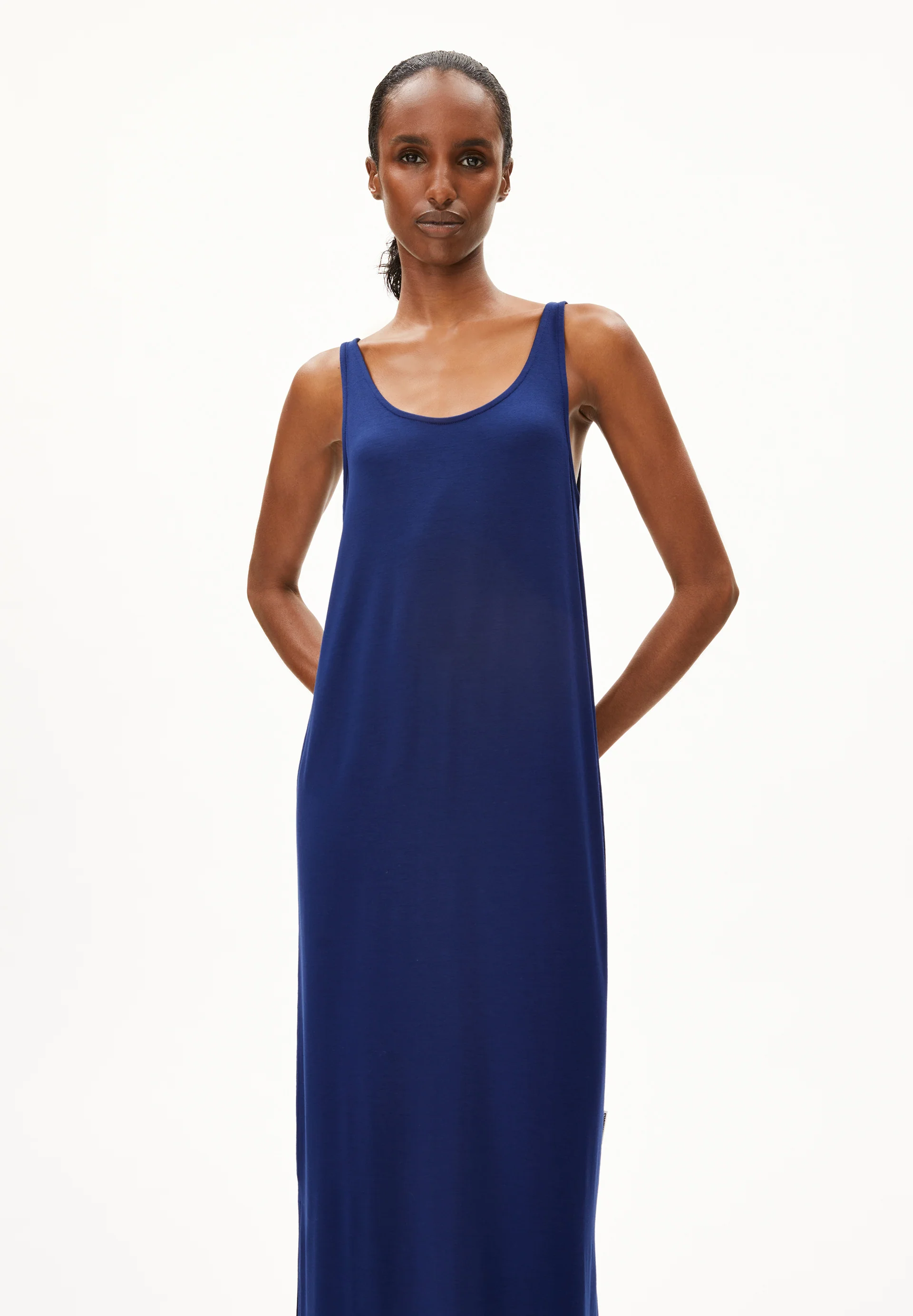 MAELIAA SOLID Jersey Dress made of LENZING™ ECOVERO™ Viscose Mix