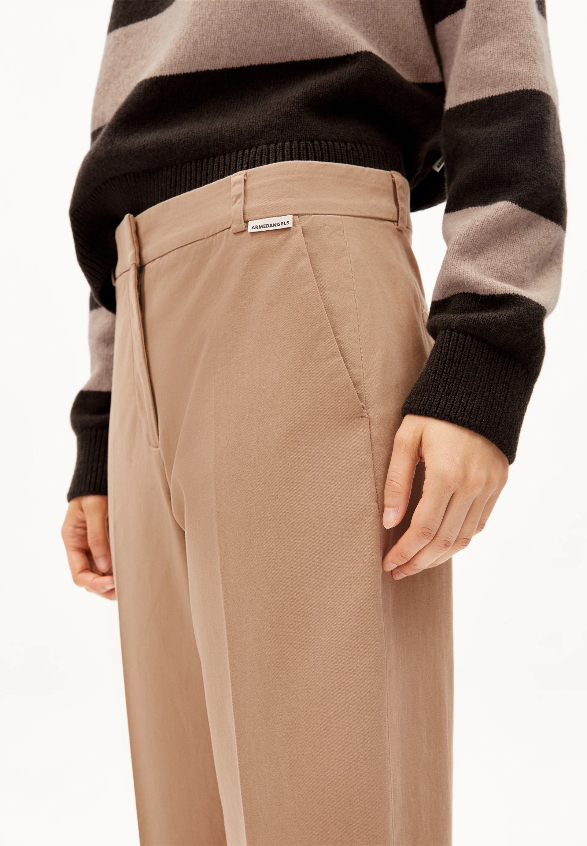 KAADWI Woven Pants made of Organic Cotton Mix