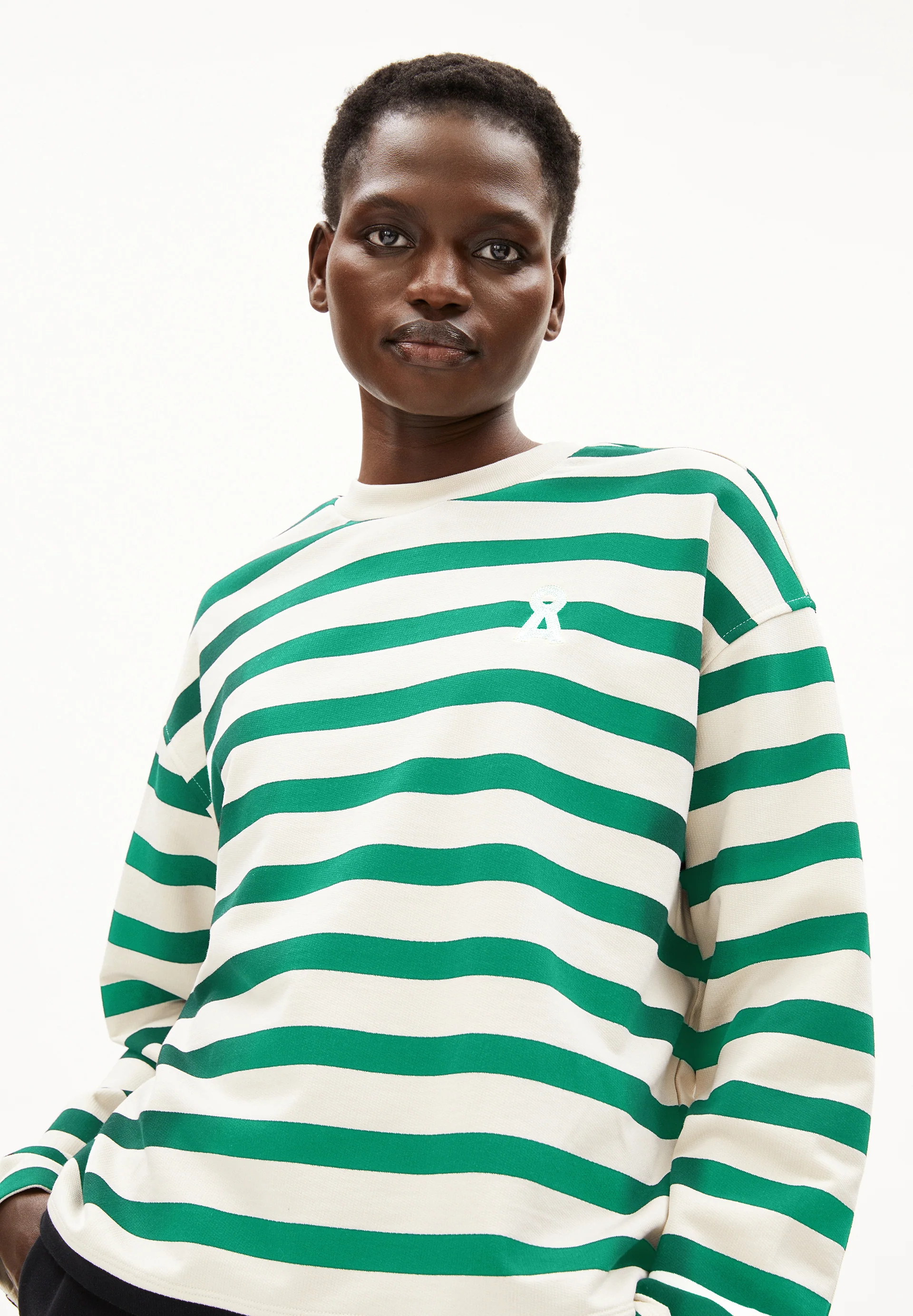ICONIC Å FRANKAA BOLD Sweatshirt from organic cotton
