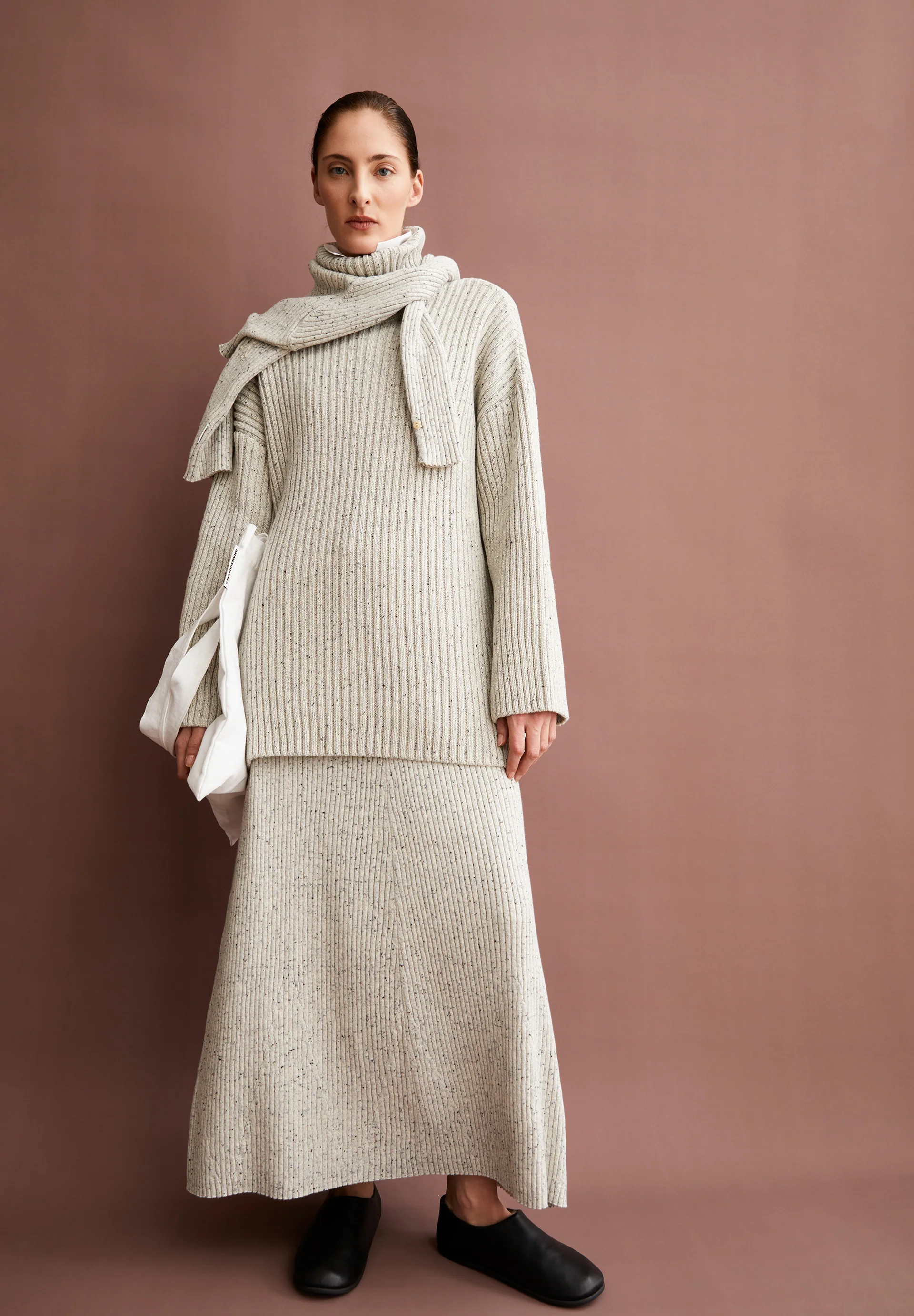 SABIRAA TWEED Sweater made of recycled Organic Wool Mix