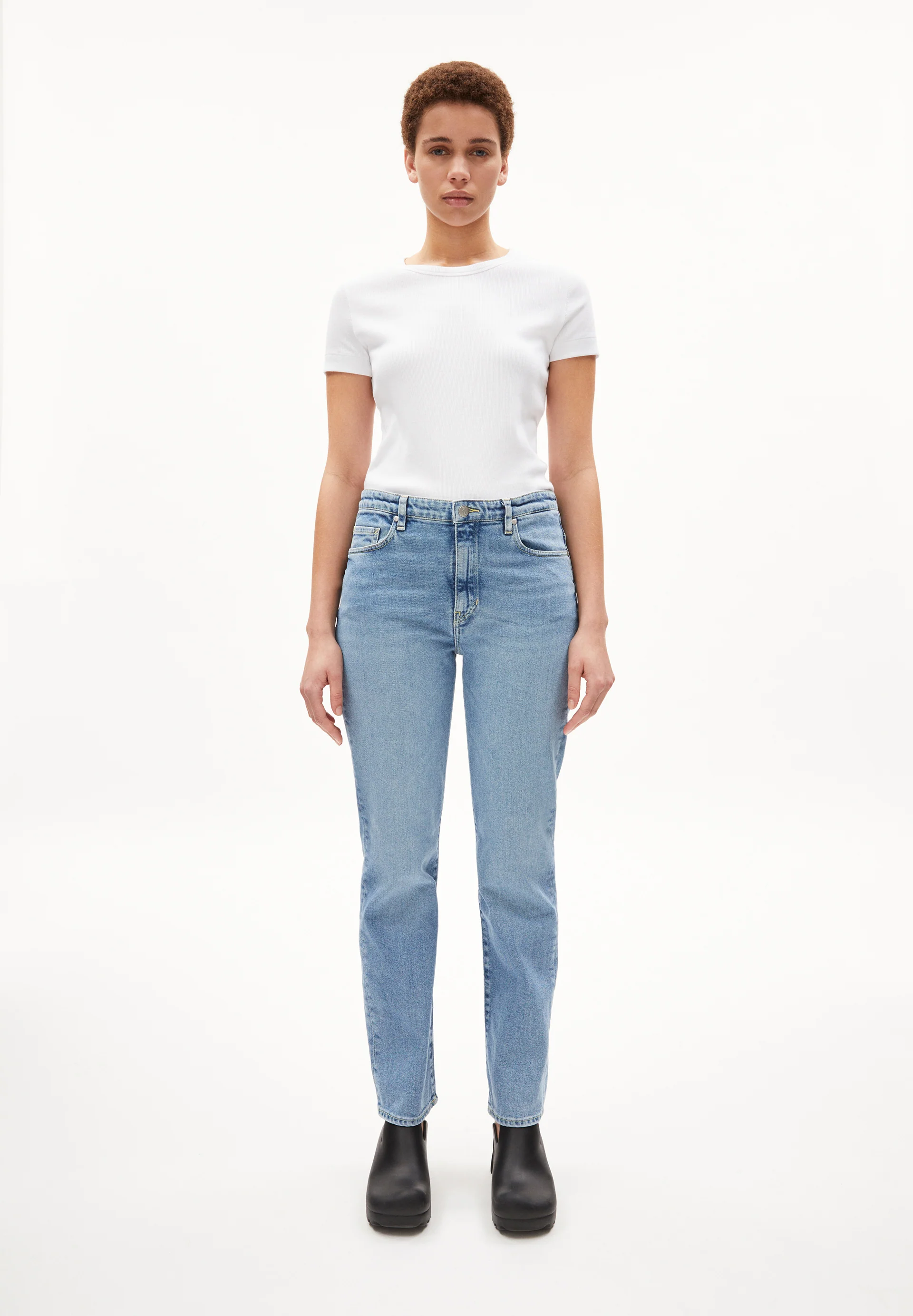 CARENAA Jeans Straight Leg Mid Waist Organic Cotton Mix Comfort-Stretch