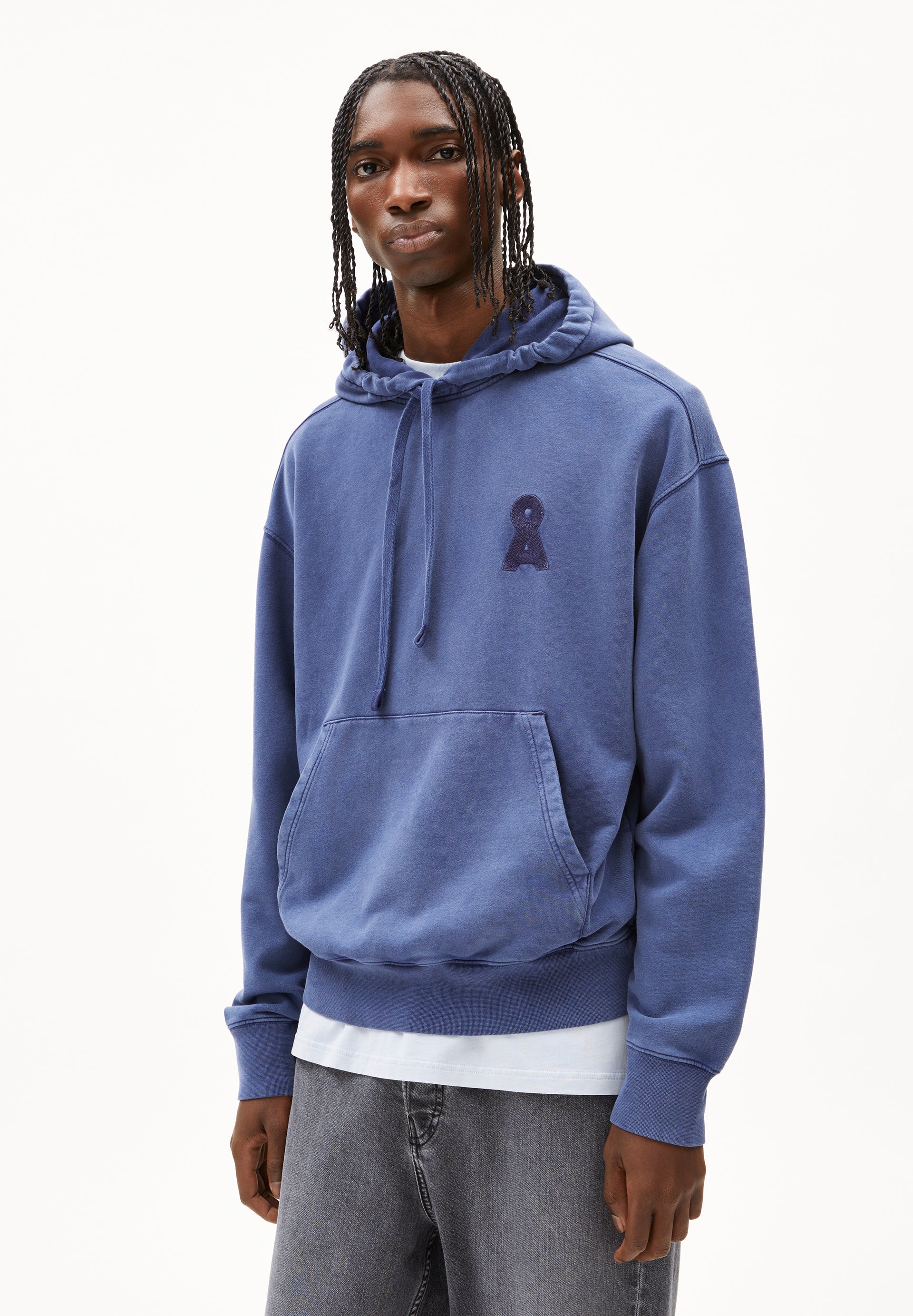 ICONIC Å KIRAAN GMT DYE Sweatshirt from organic cotton
