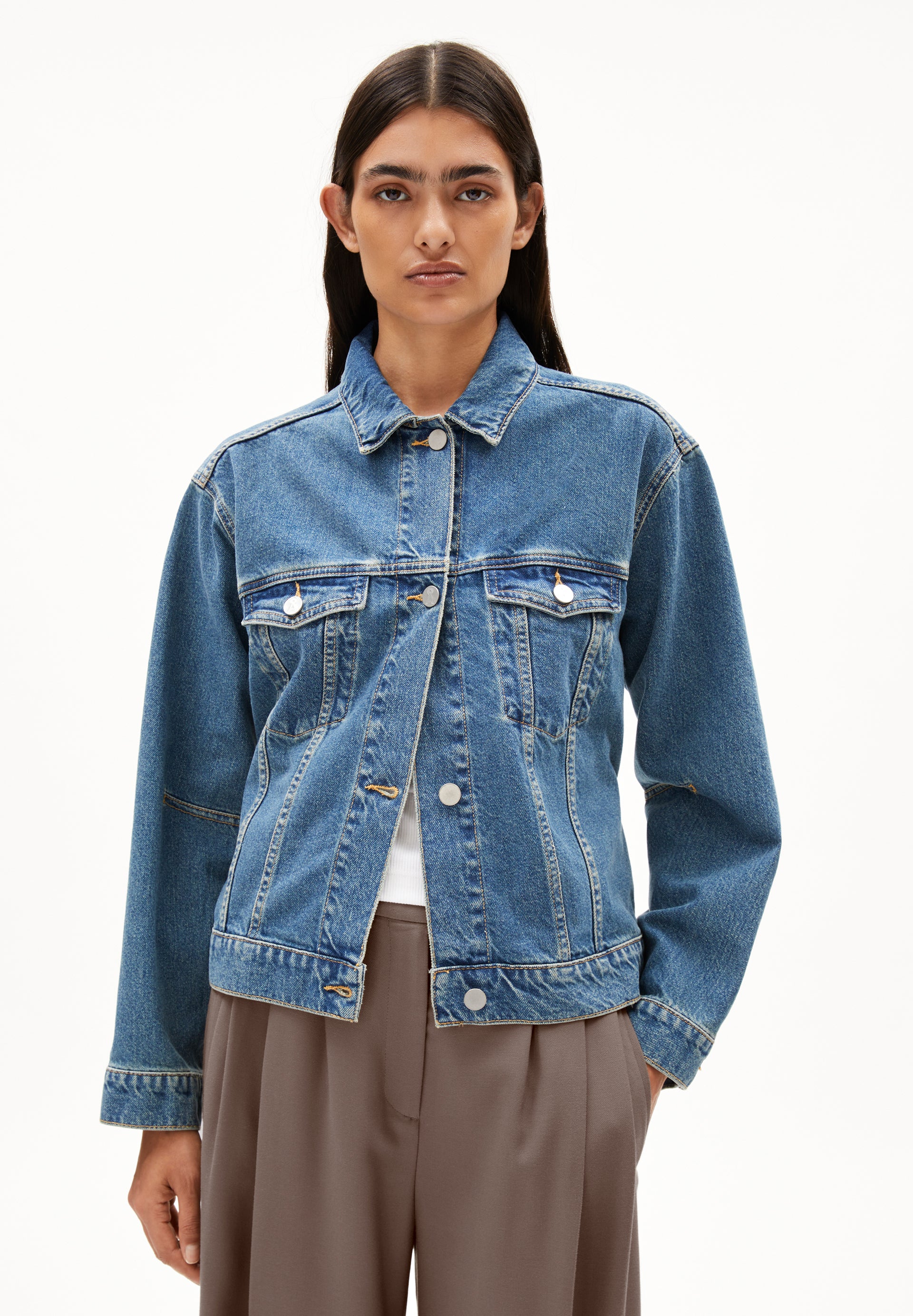 TAANA Denim Jacket made of recycled Cotton