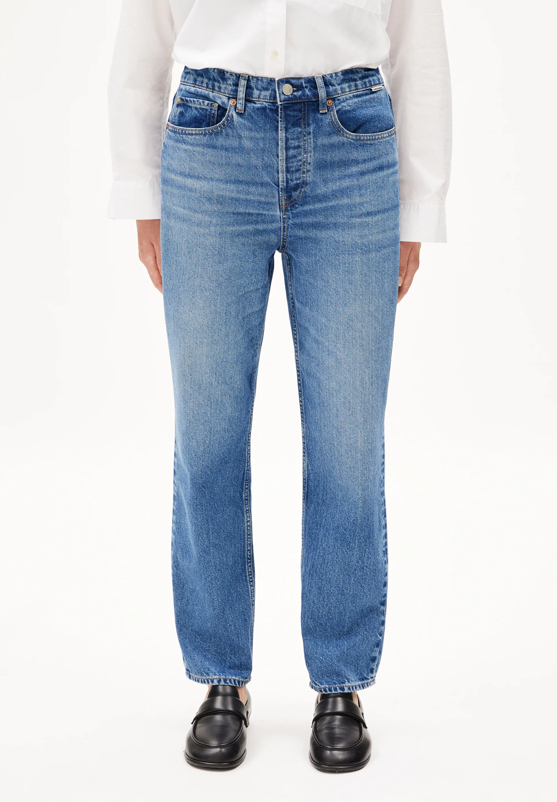 AAIKALA Straight Jeans High Waist recycled Cotton