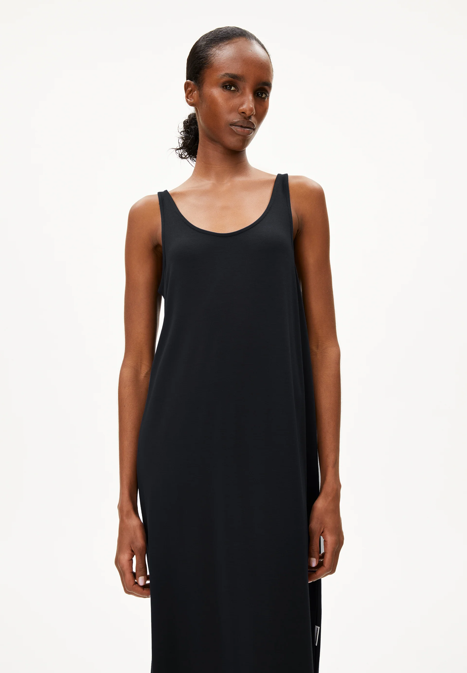 MAELIAA SOLID Jersey Dress made of LENZING™ ECOVERO™ Viscose Mix