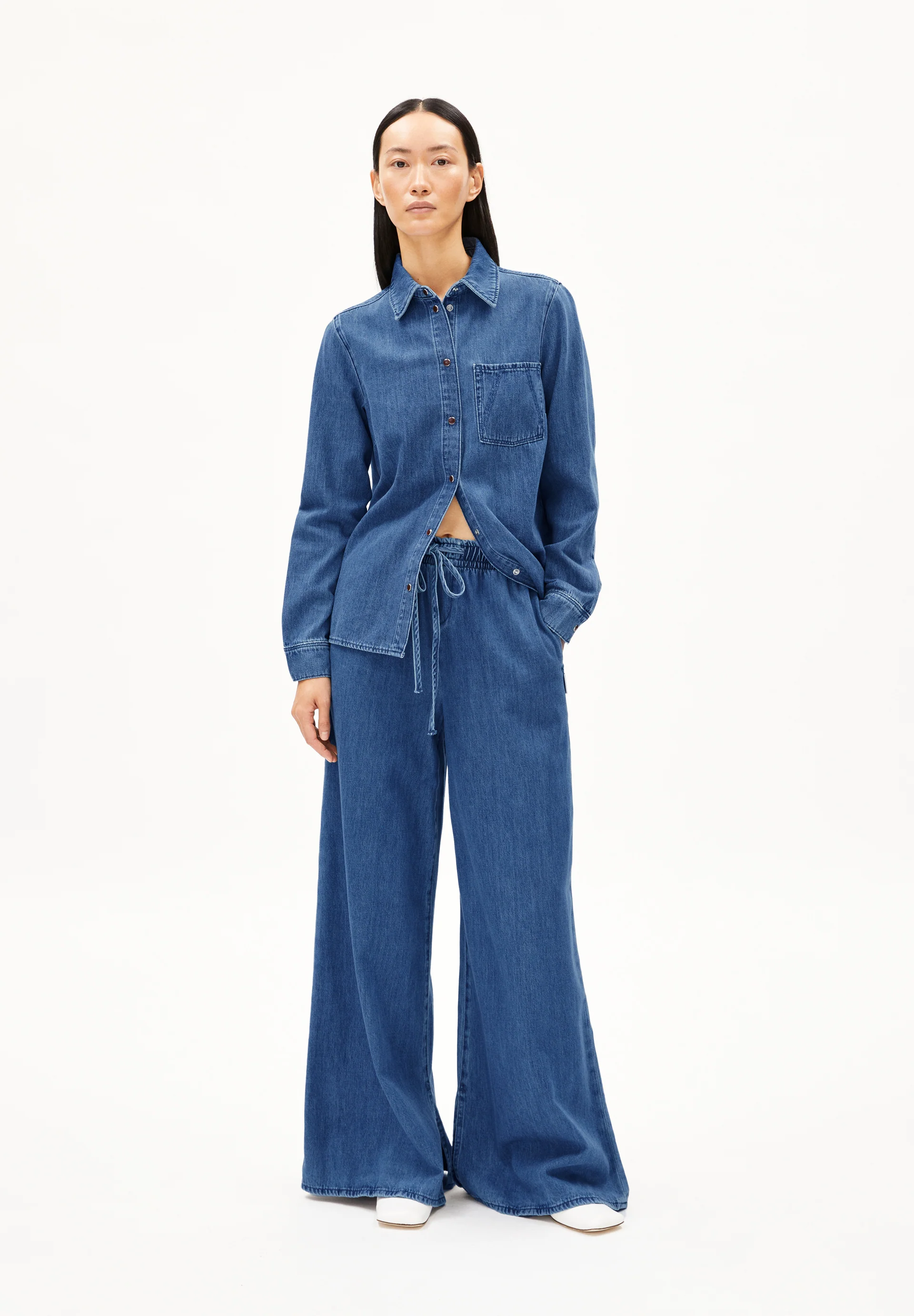 KELAANI Denim Pants made of Organic Cotton