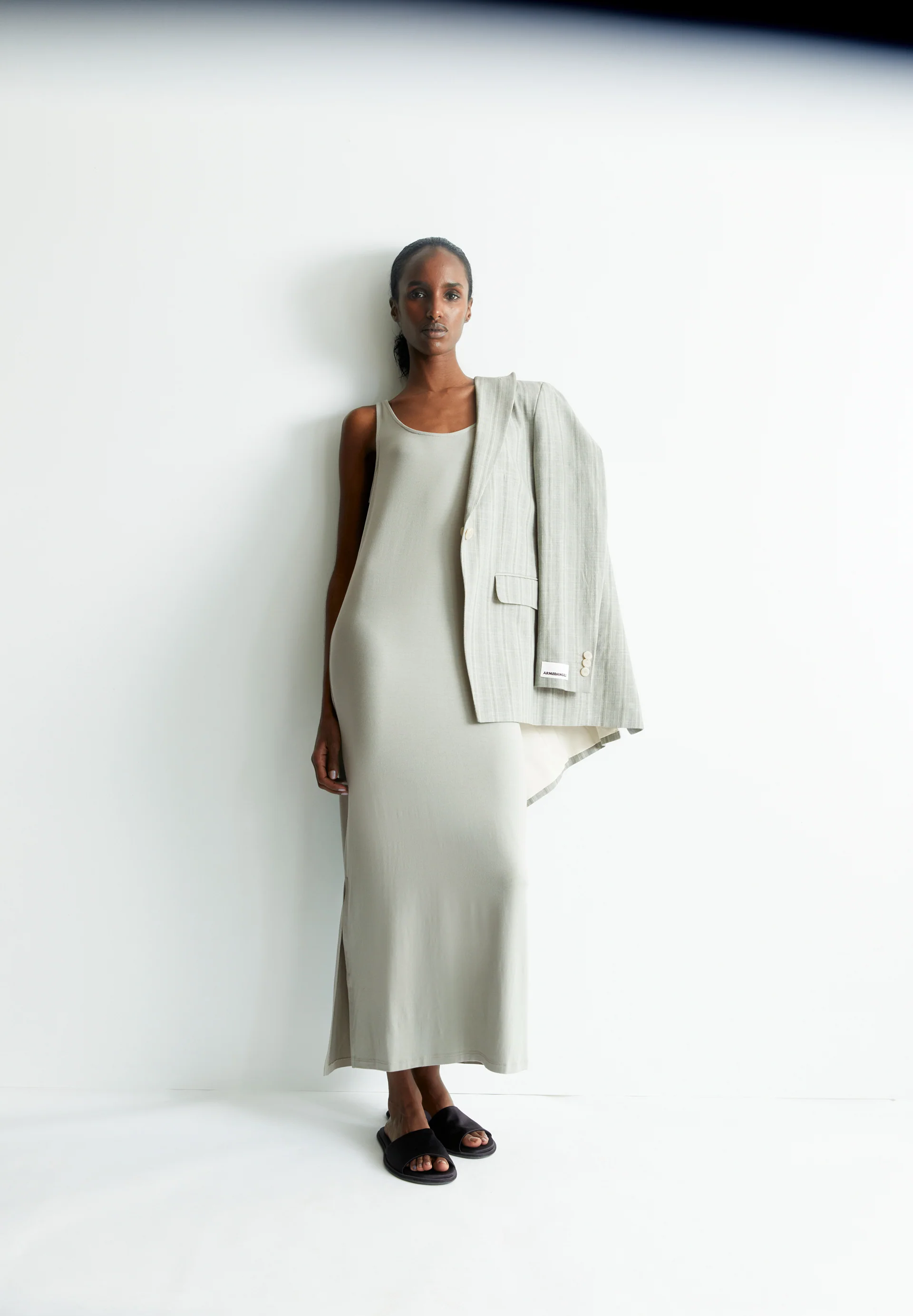 MAELIAA SOLID Jersey Dress made of LENZING™ ECOVERO™ Viscose Mix