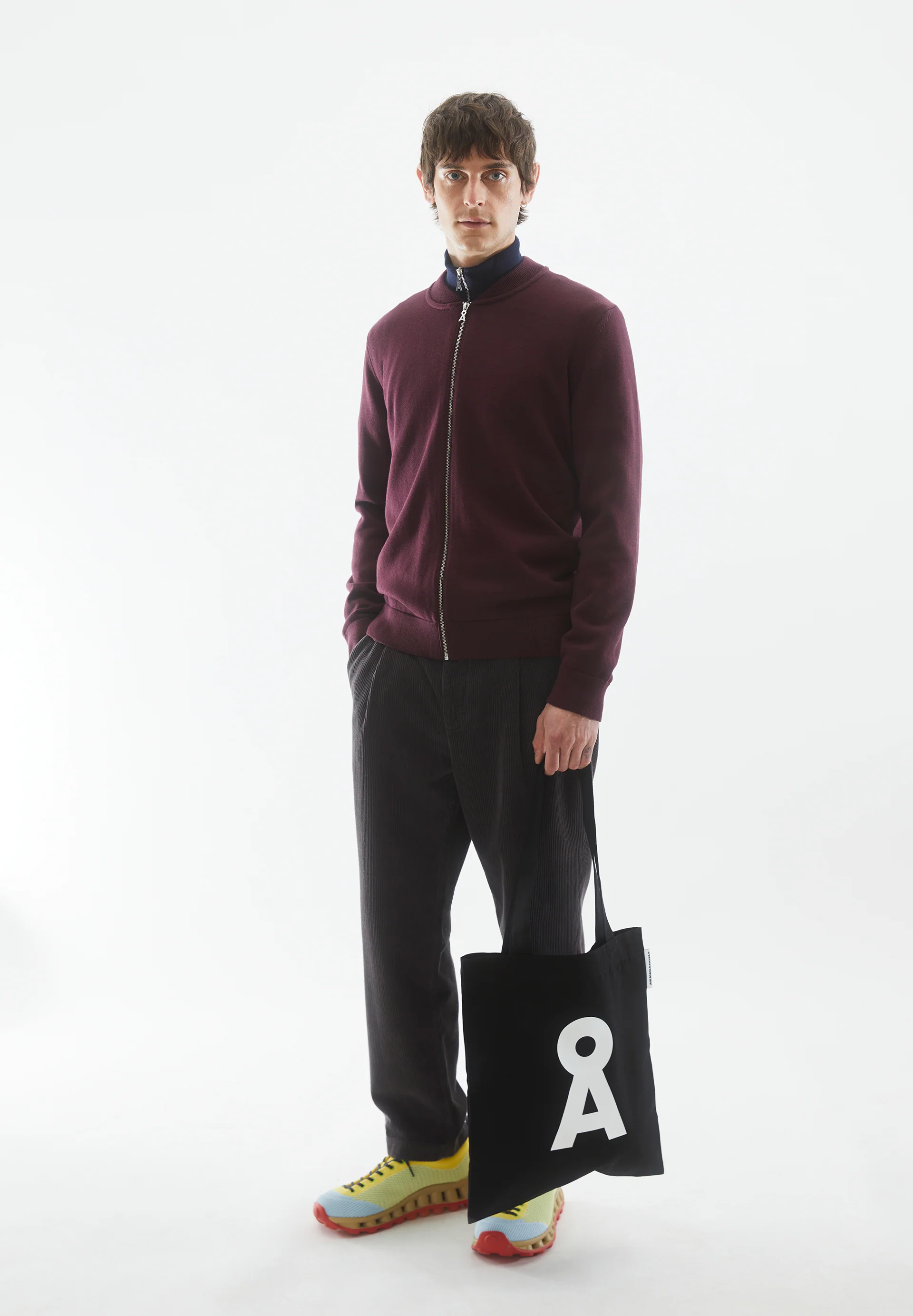AGAAMON Cardigan from organic cotton