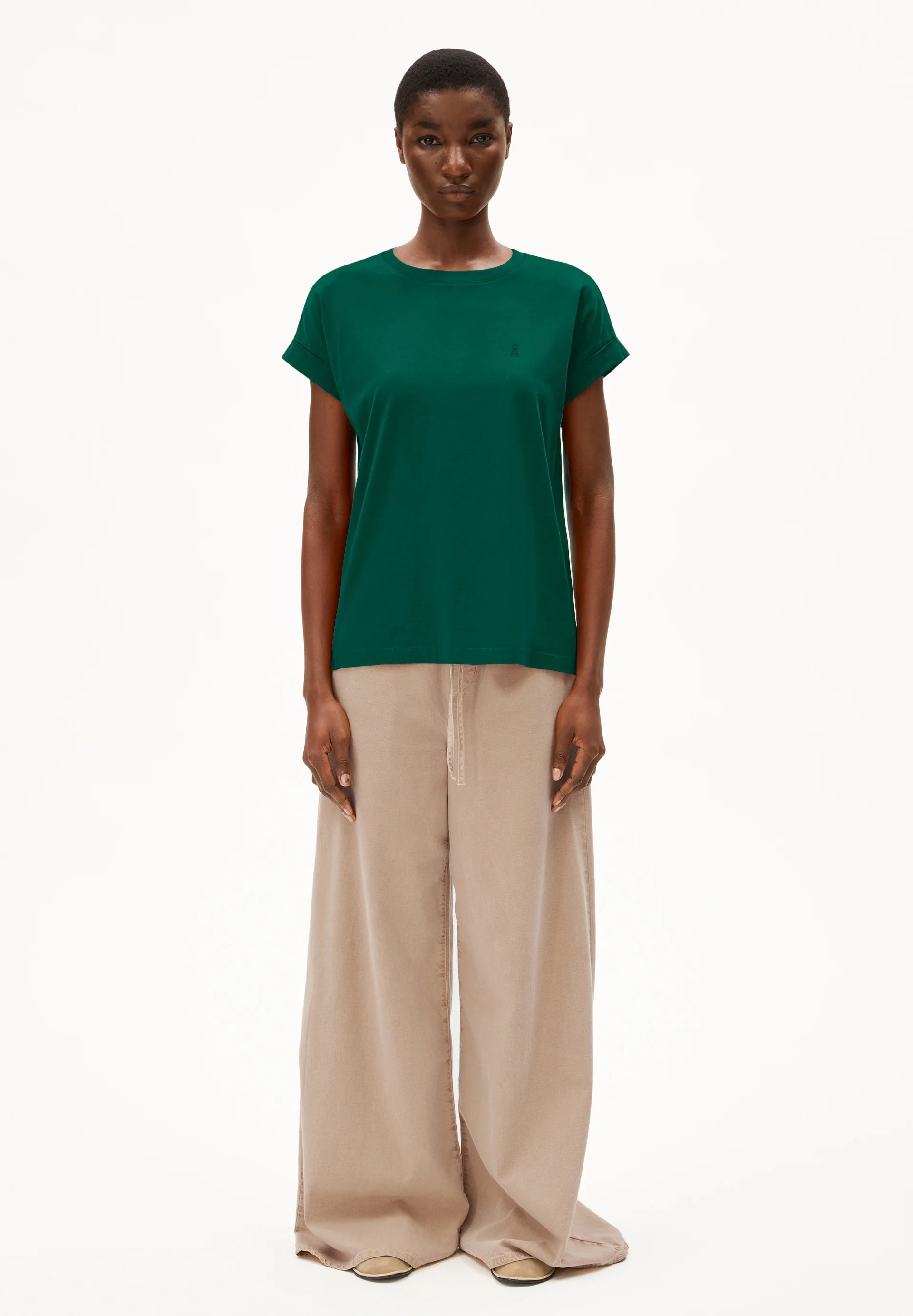 IDAARA T-shirts from organic cotton