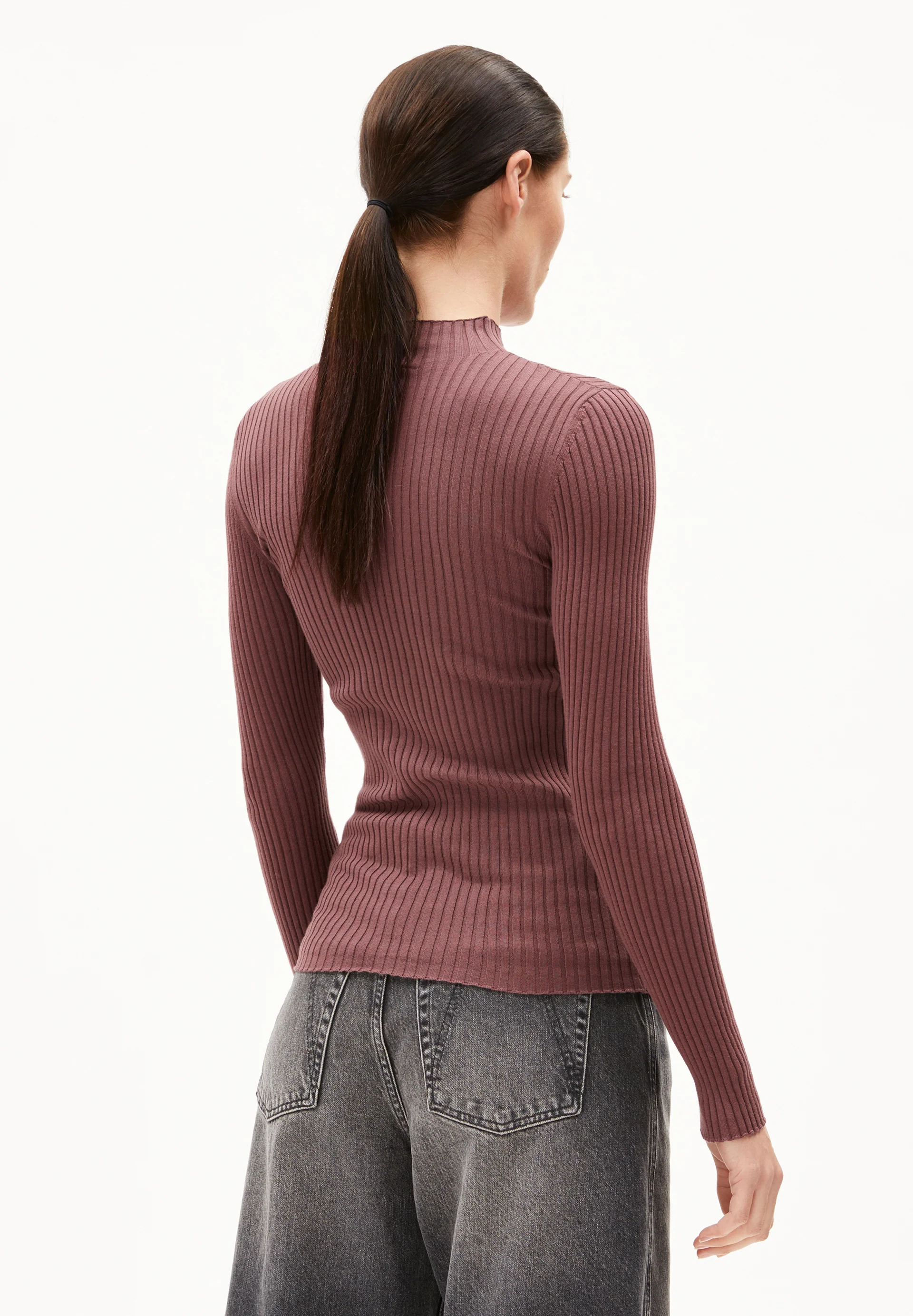 ALAANIA Sweater Slim Fit made of Organic Cotton