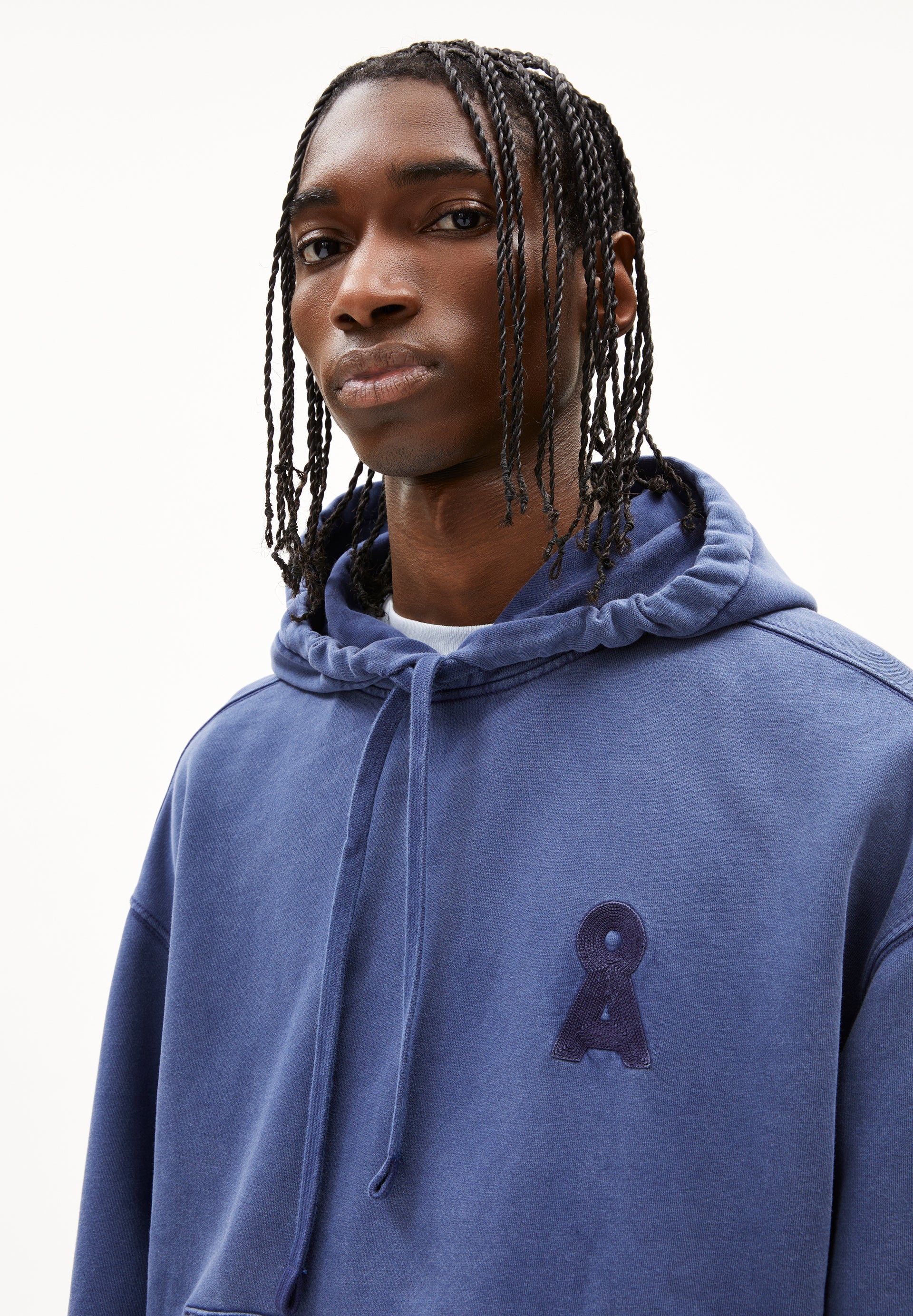 ICONIC Å KIRAAN GMT DYE Sweatshirt from organic cotton