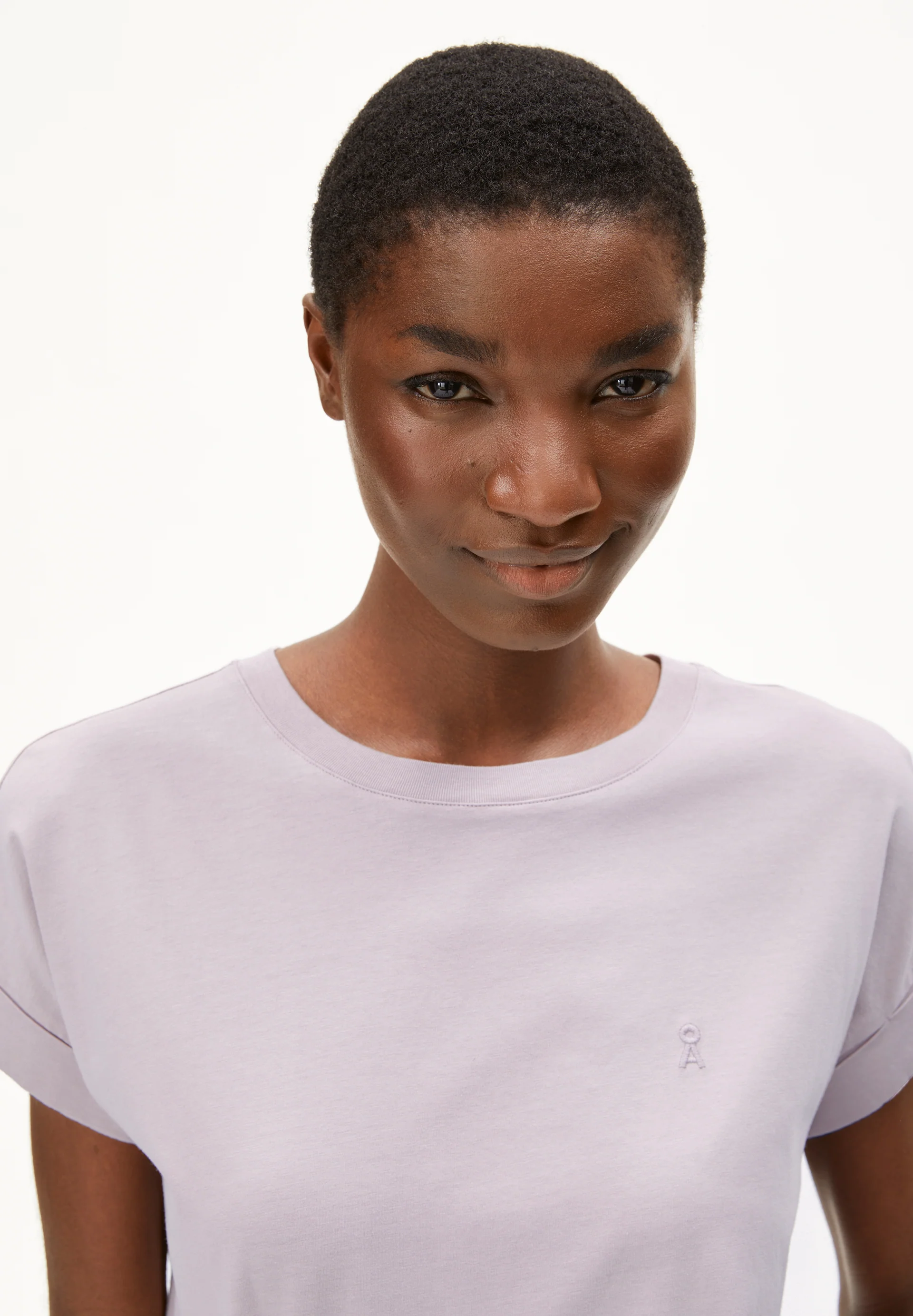 IDAARA T-shirts from organic cotton