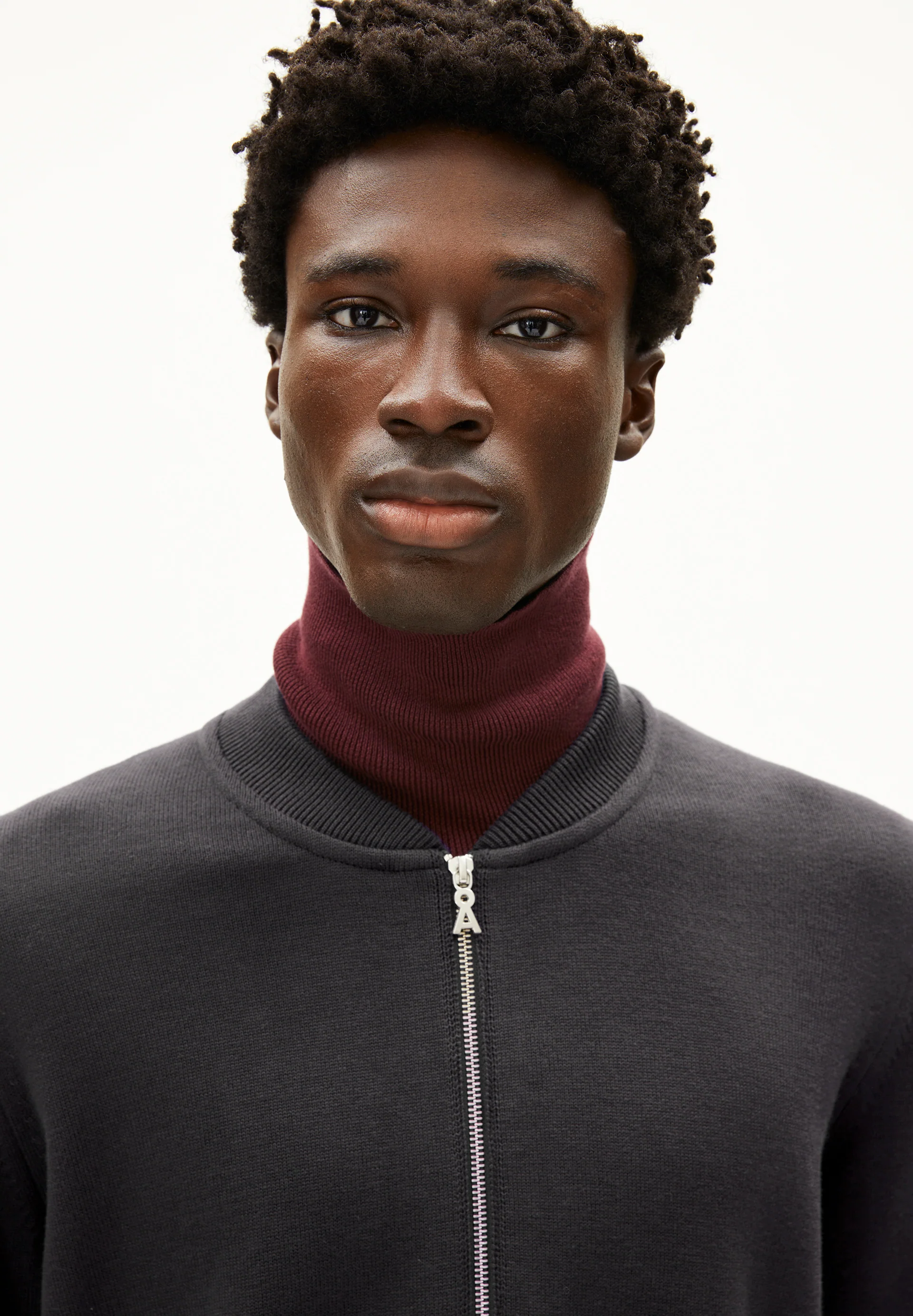 AGAAMON Cardigan from organic cotton