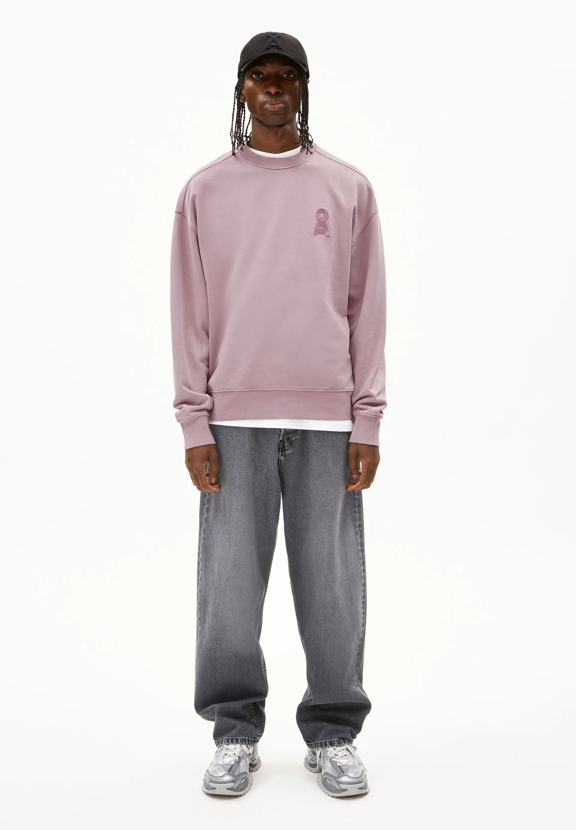 ICONIC Å EMAAL GMT DYE Sweatshirt from organic cotton