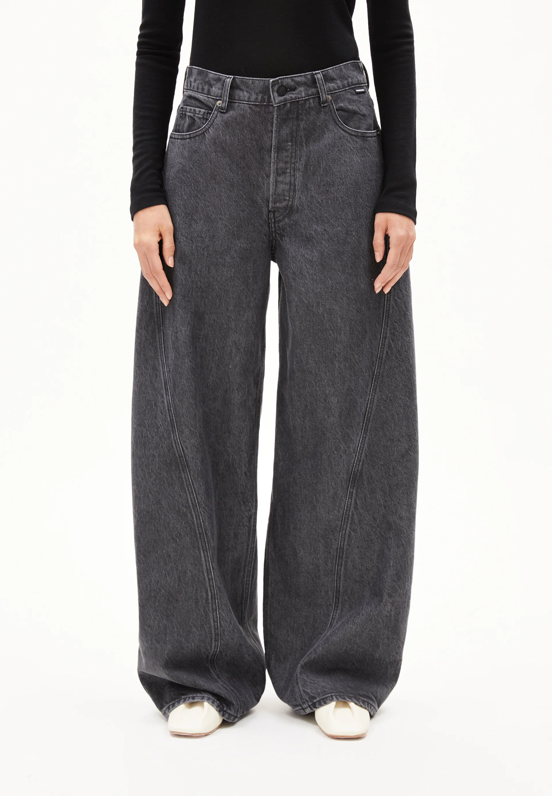 AALTHEA Barrell Jeans lyocell-cotton blend