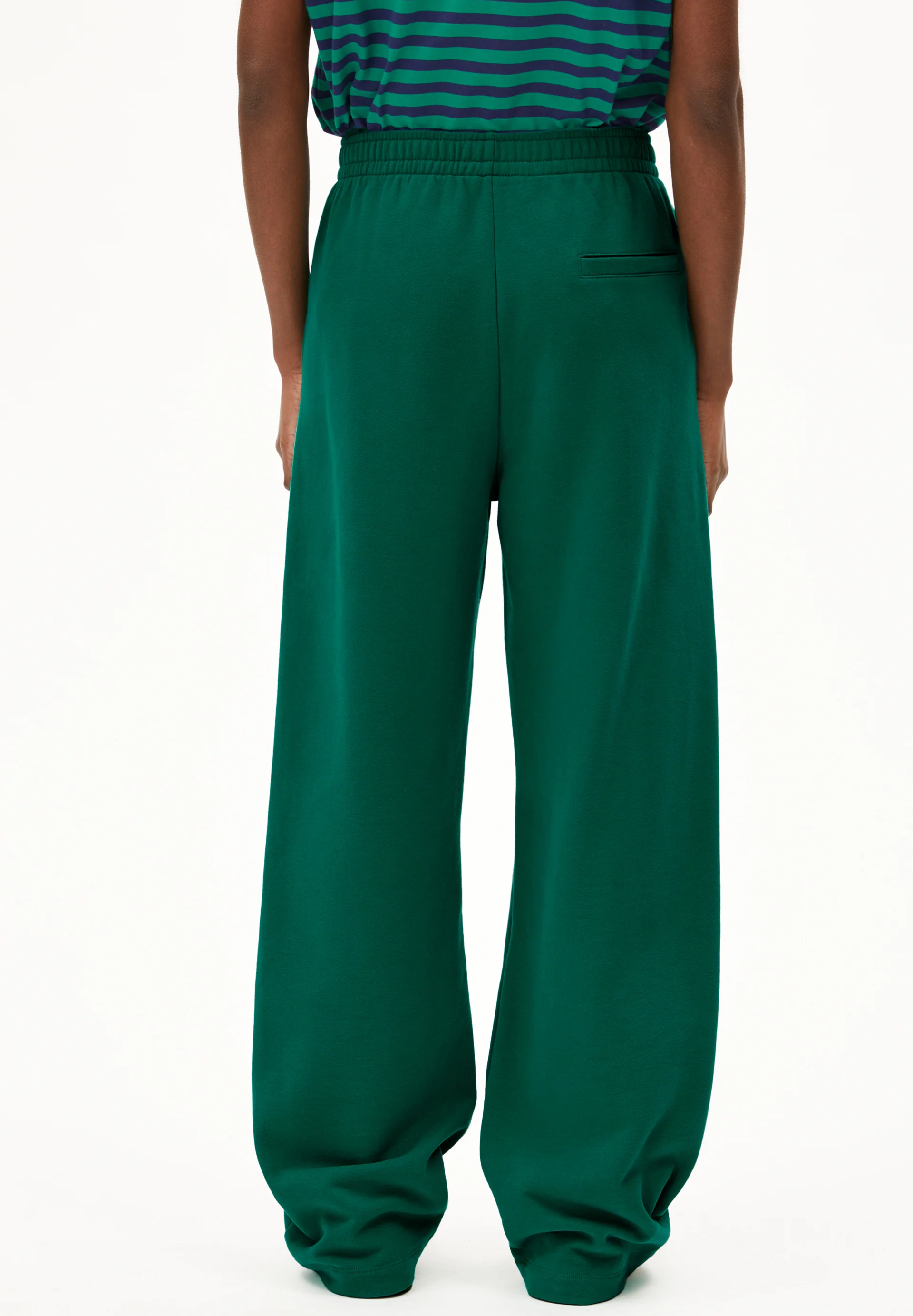 ICONIC Å IVAARA SWEATPANT Sweatpants from organic cotton