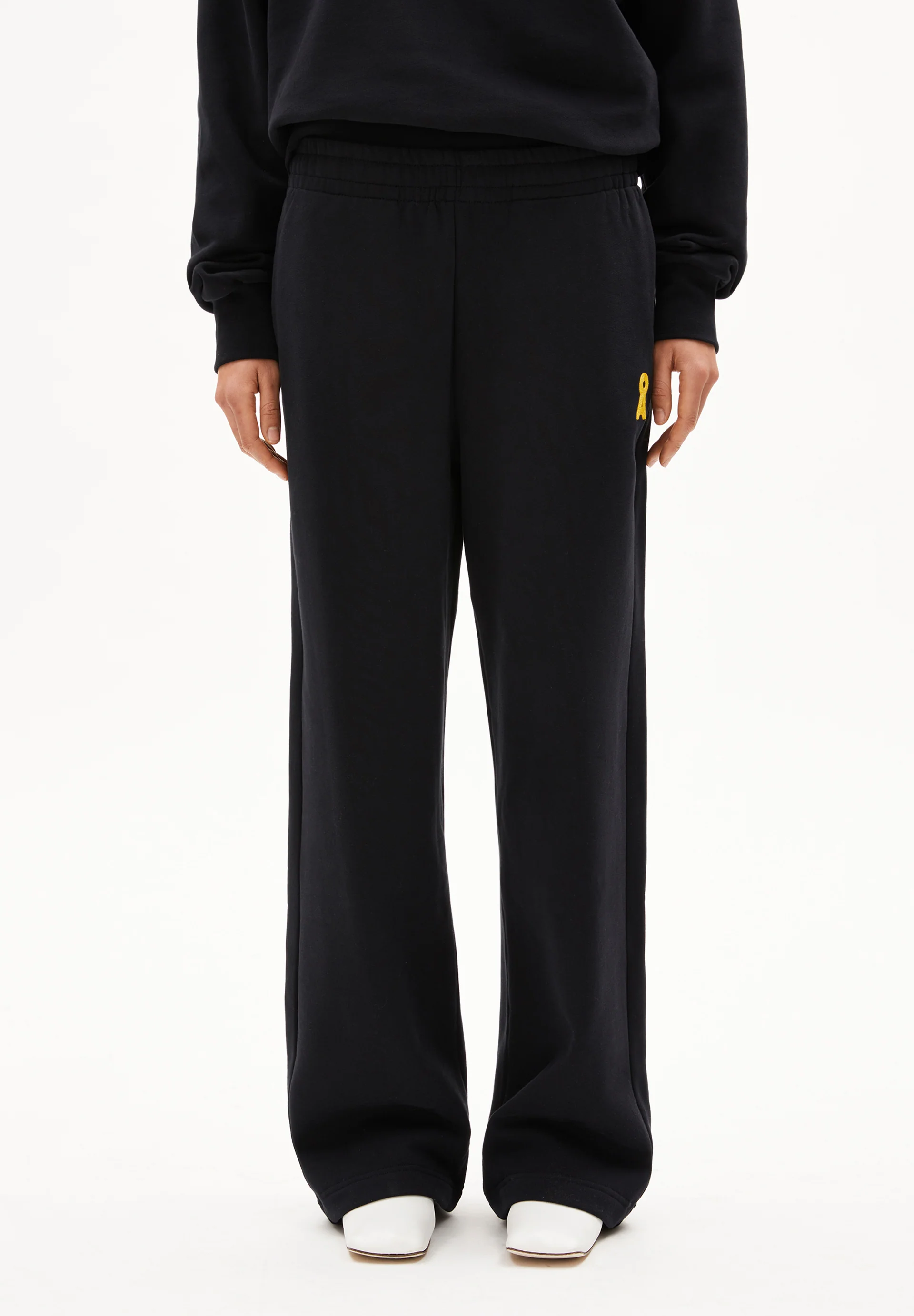 ICONIC Å IVAARA SWEATPANT Sweatpants from organic cotton